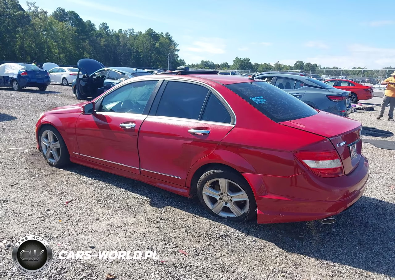 2011 Mercedes-Benz C 300 Luxury-Sport VIN:WDDGF5EB9BA513786 - 3