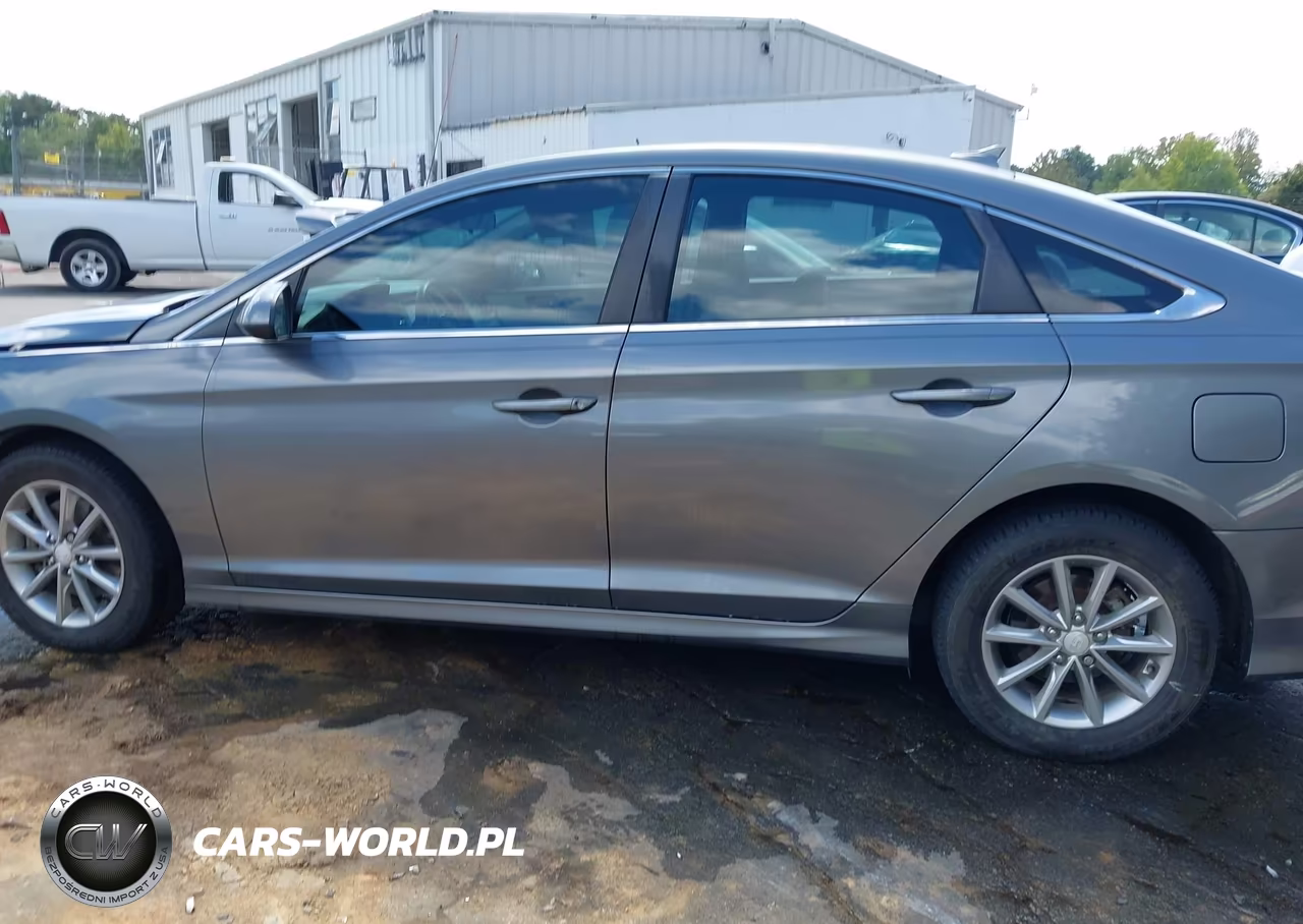 2018 Hyundai Sonata Se VIN:5NPE24AF7JH655089 - 14