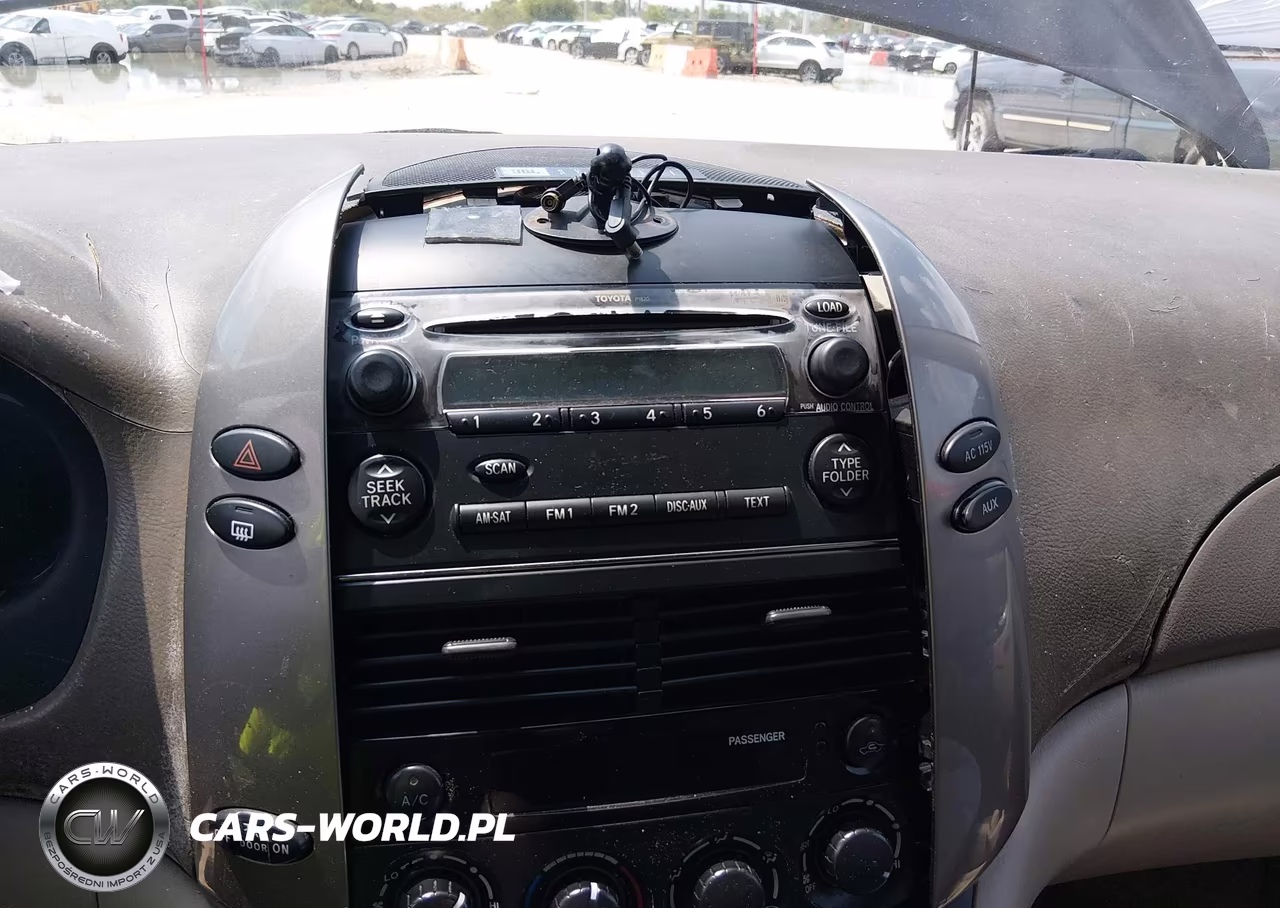 2010 Toyota Sienna Le VIN:5TDKK4CC2AS327806 - 11