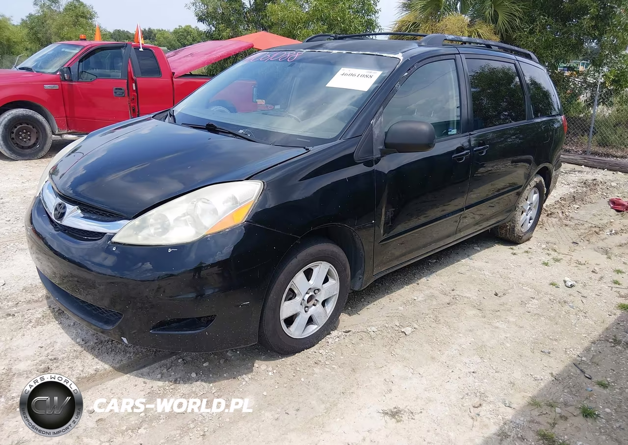 2010 Toyota Sienna Le VIN:5TDKK4CC2AS327806 - 2