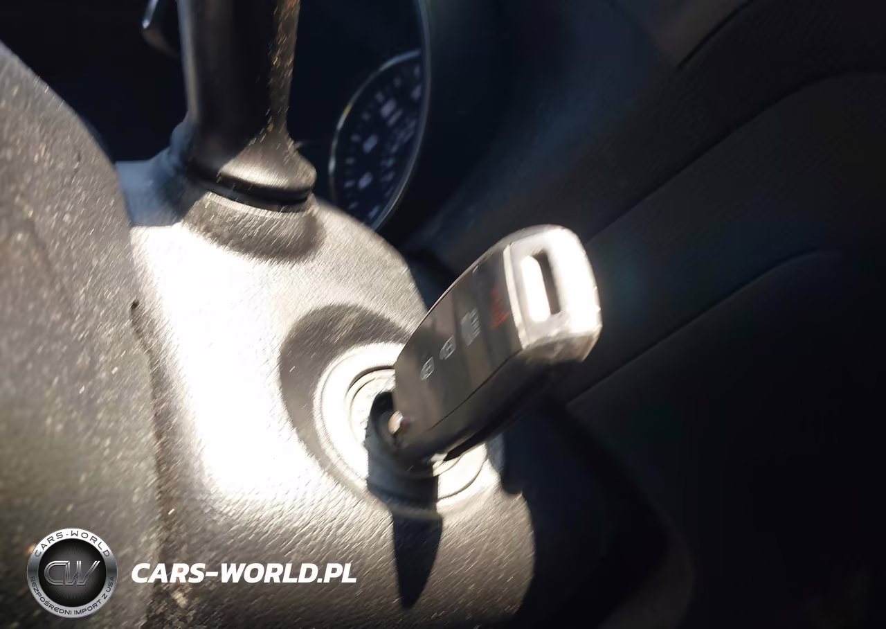 2018 Kia Forte Lx VIN:3KPFK4A78JE192879 - 11