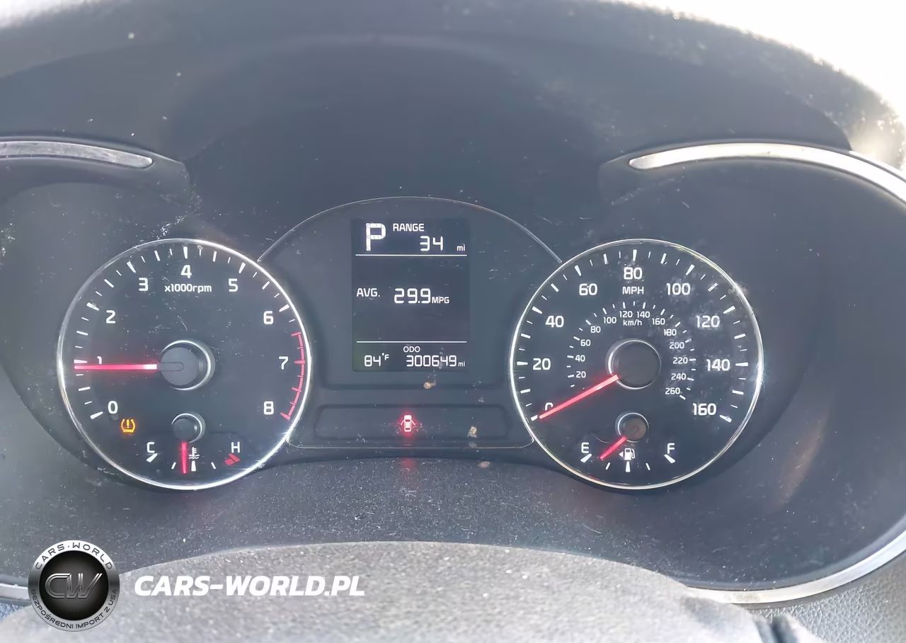 2018 Kia Forte Lx VIN:3KPFK4A78JE192879 - 7
