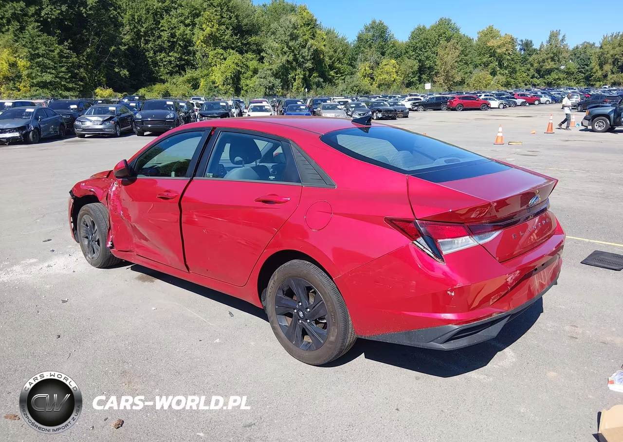 2022 Hyundai Elantra Sel VIN:5NPLM4AG8NH079755 - 3