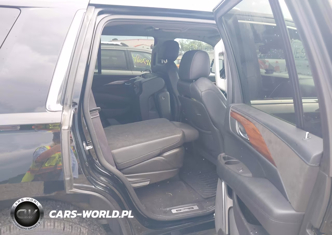 2016 Cadillac Escalade Luxury Collection VIN:1GYS4BKJ8GR131787 - 8