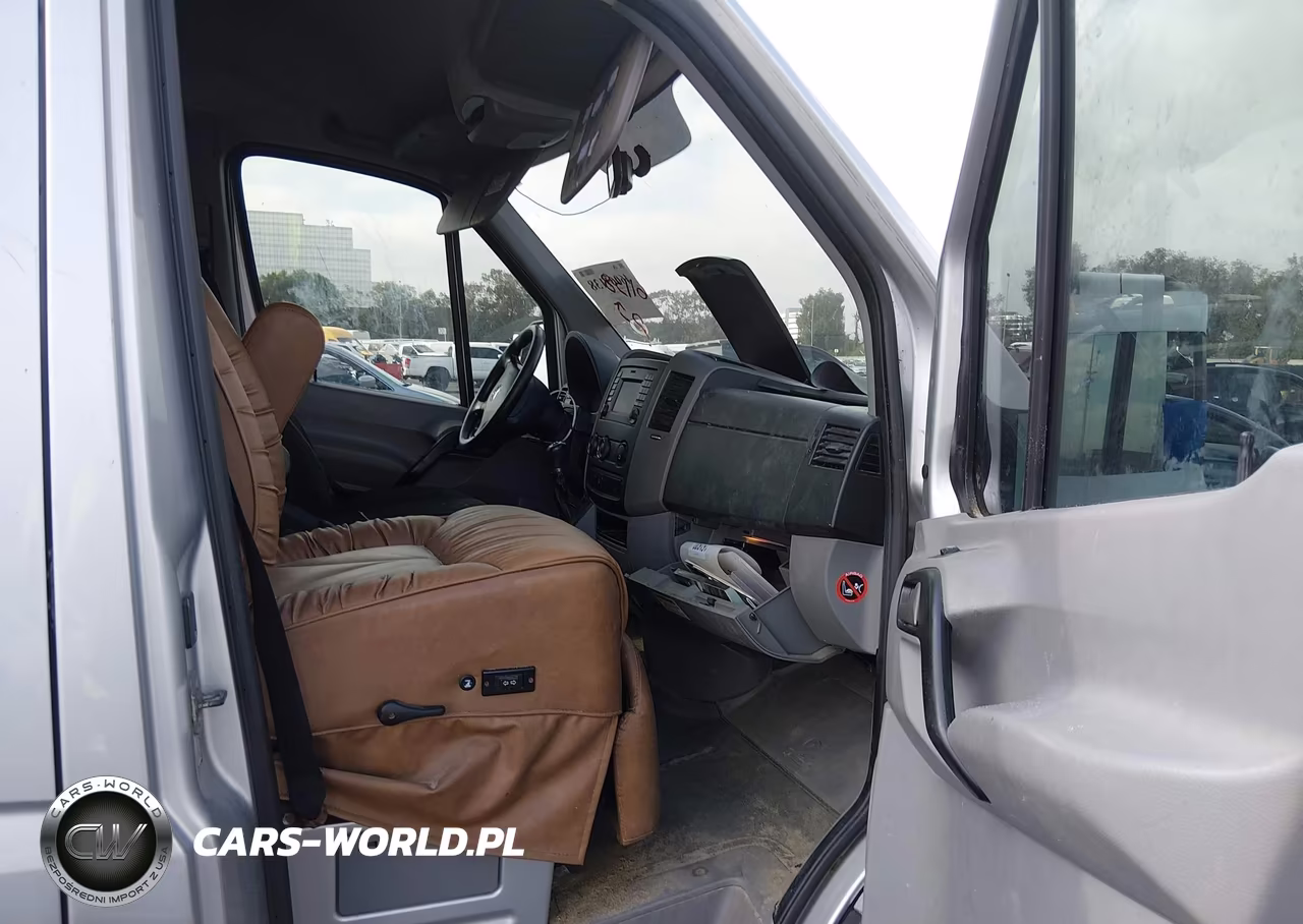 2015 Mercedes-Benz Sprinter 2500 Normal Roof VIN:WD4PE7CC0FP115783 - 5