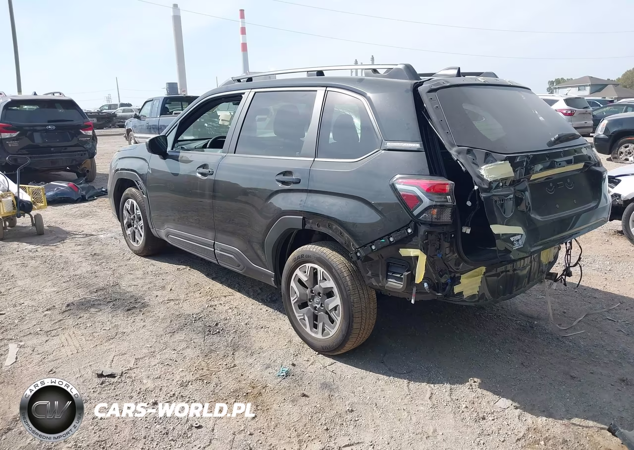 2026 Subaru Forester Premium VIN:4S4SLDB68T3125612 - 3