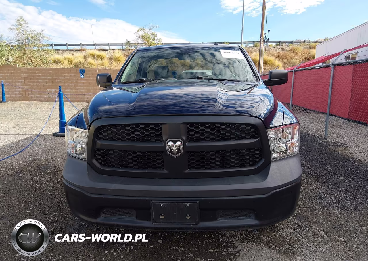 2018 Ram 1500 Tradesman 4X2 8' Box VIN:3C6JR6DGXJG255392 - 17