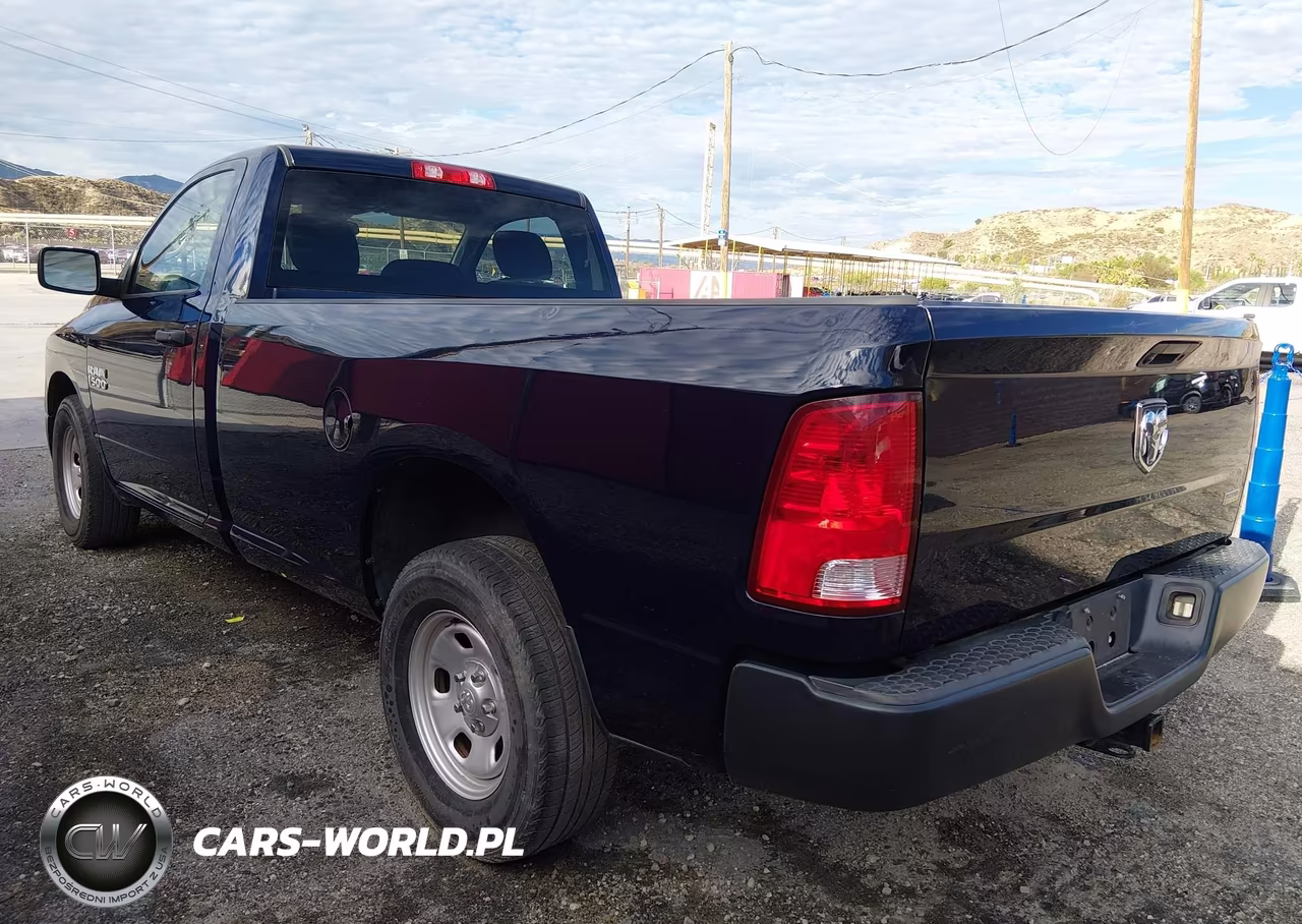 2018 Ram 1500 Tradesman 4X2 8' Box VIN:3C6JR6DGXJG255392 - 3