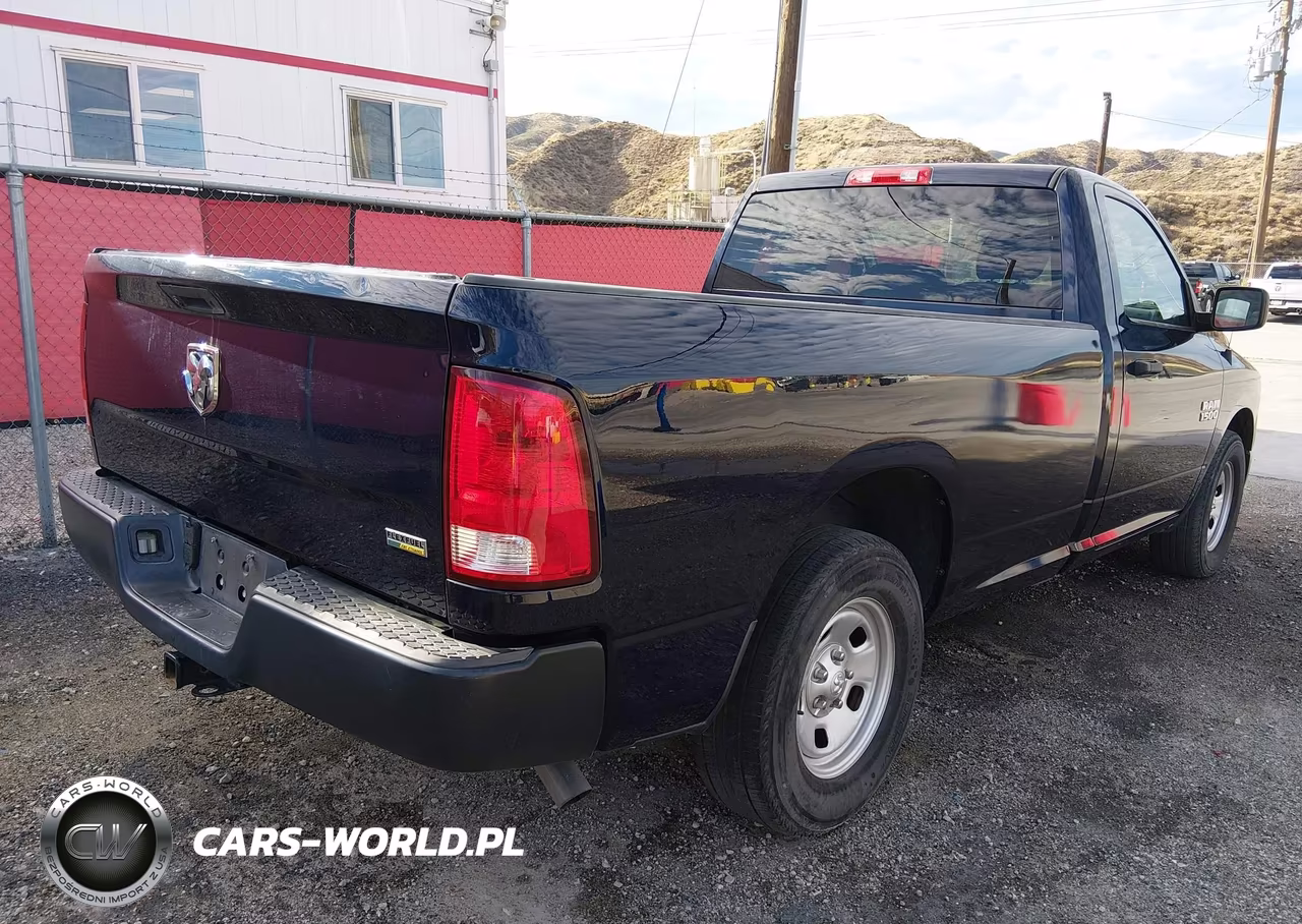 2018 Ram 1500 Tradesman 4X2 8' Box VIN:3C6JR6DGXJG255392 - 4