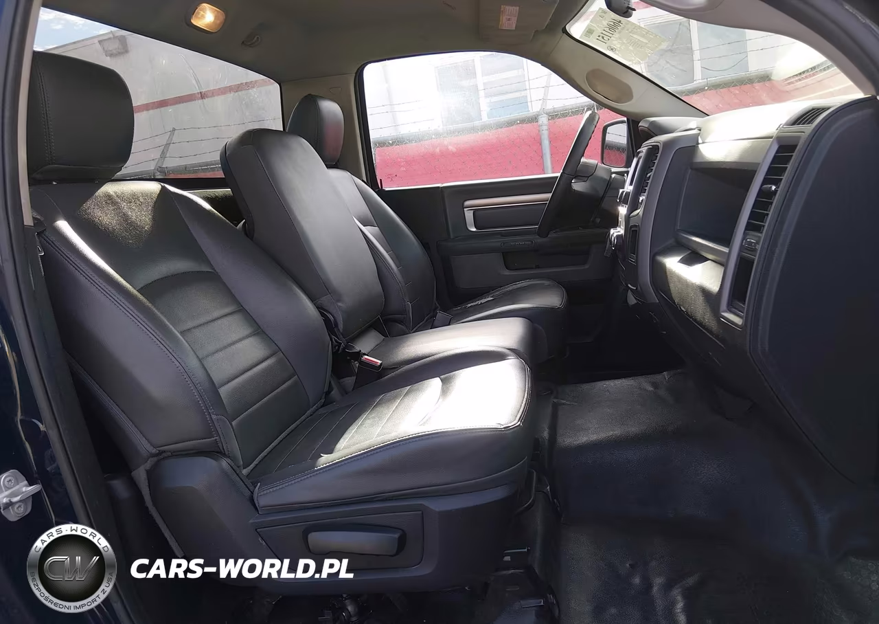 2018 Ram 1500 Tradesman 4X2 8' Box VIN:3C6JR6DGXJG255392 - 5