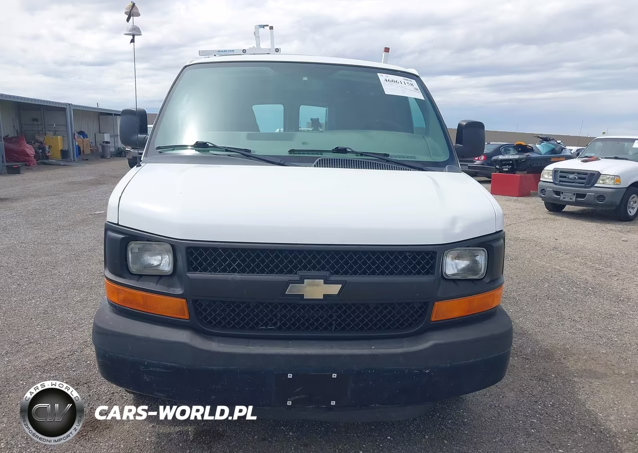 2010 Chevrolet Express 3500 Work Van VIN:1GC2GUBA6A1147307 - 6