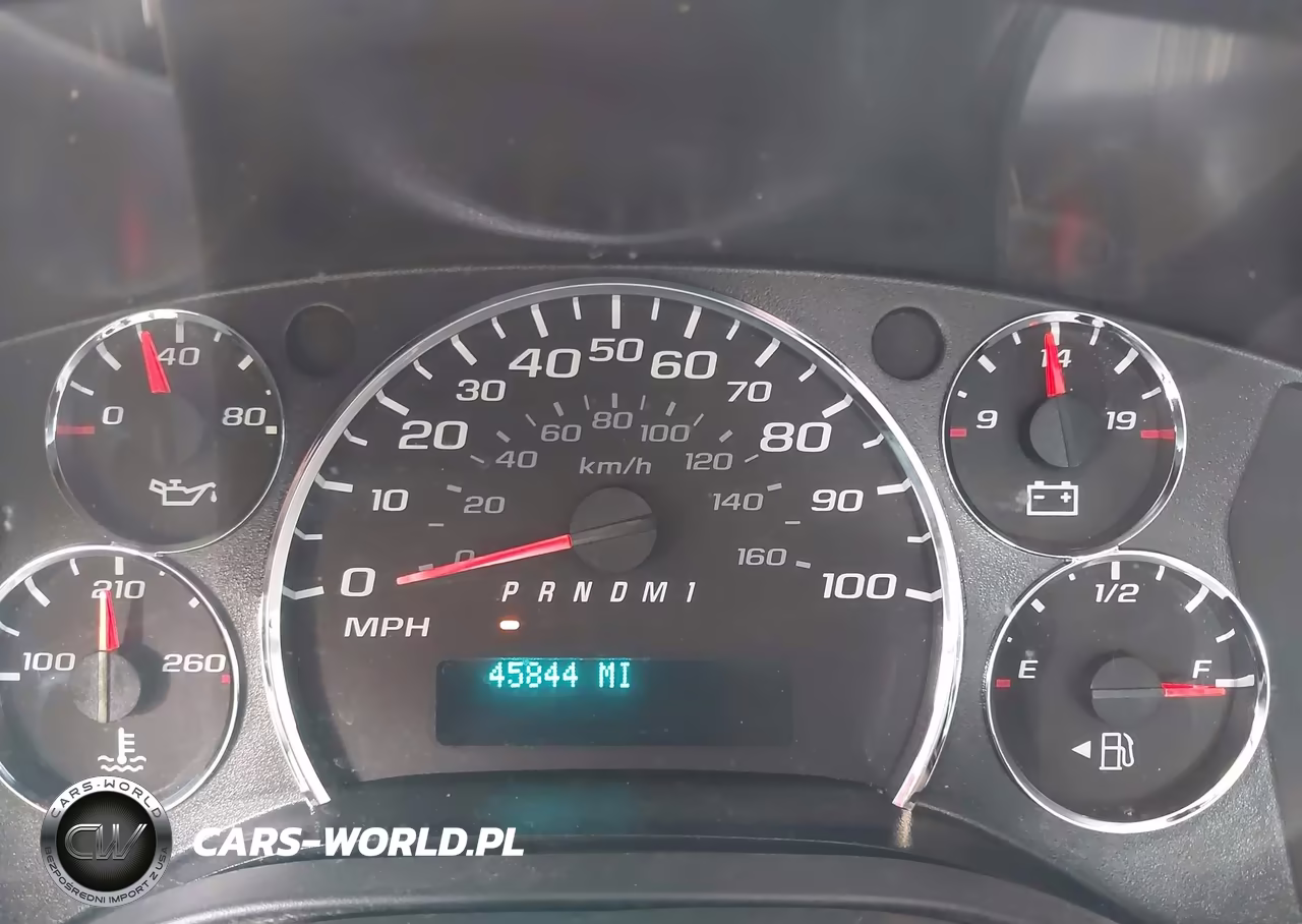 2010 Chevrolet Express 3500 Work Van VIN:1GC2GUBA6A1147307 - 7