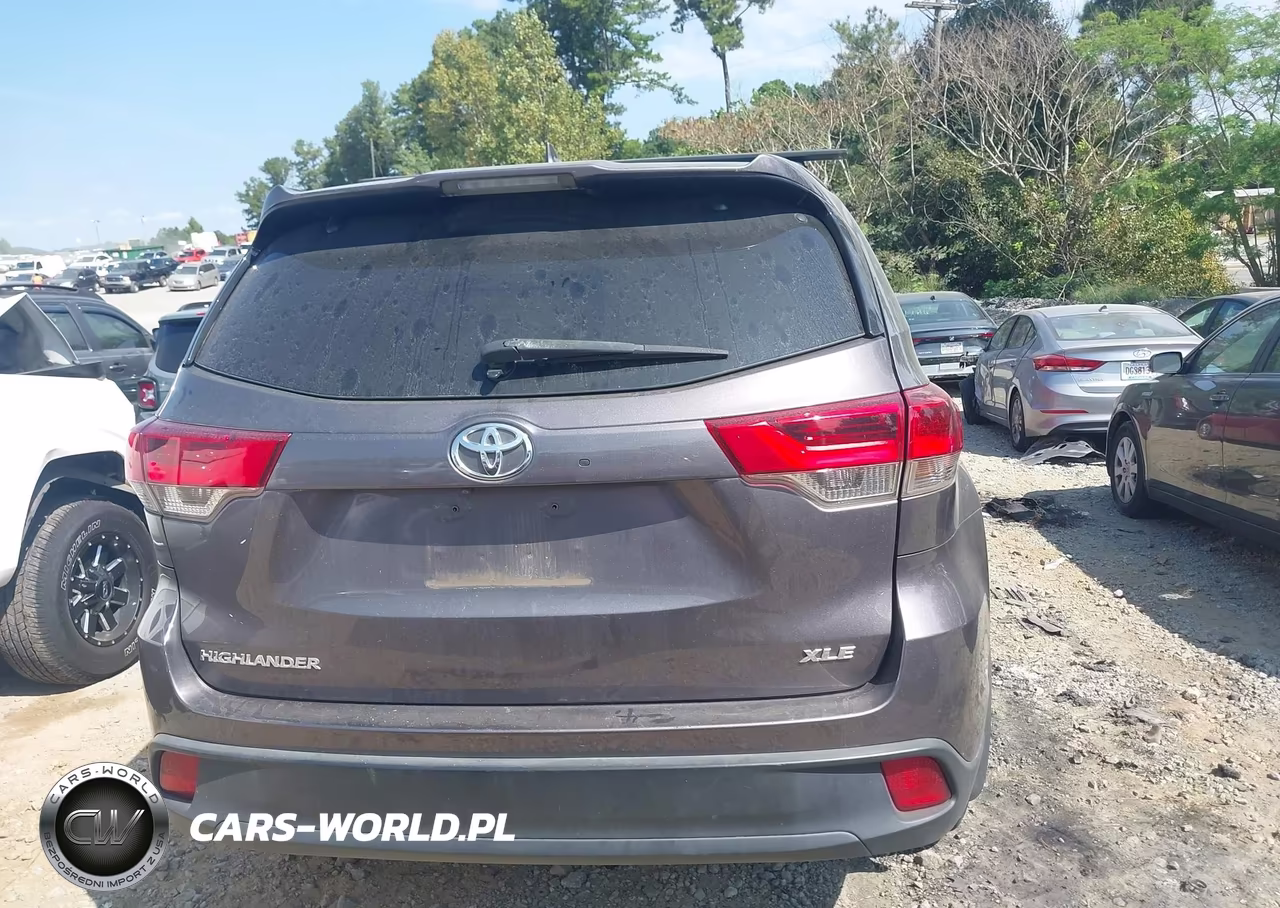2017 Toyota Highlander Xle VIN:5TDKZRFH8HS518981 - 16