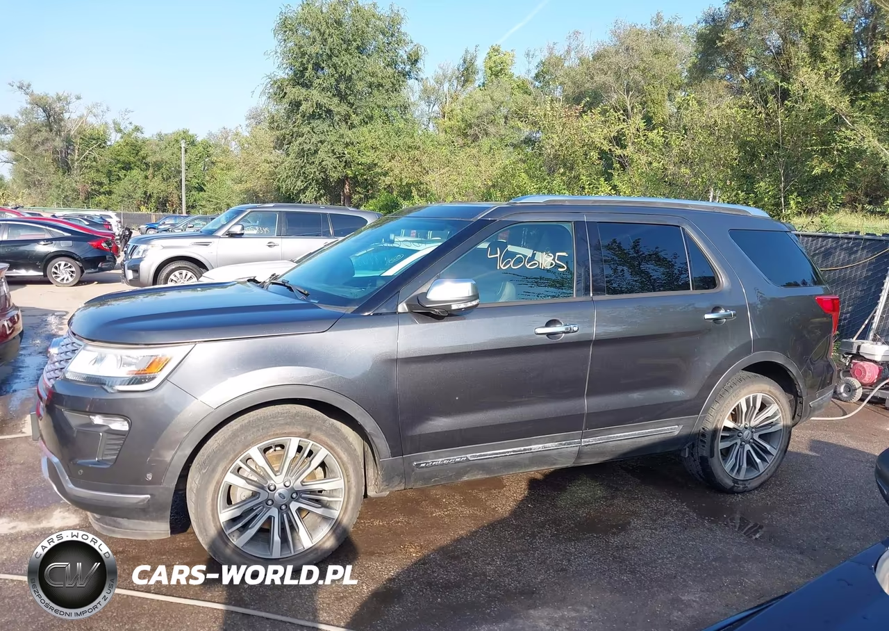2018 Ford Explorer Platinum VIN:1FM5K8HT4JGA97818 - 14