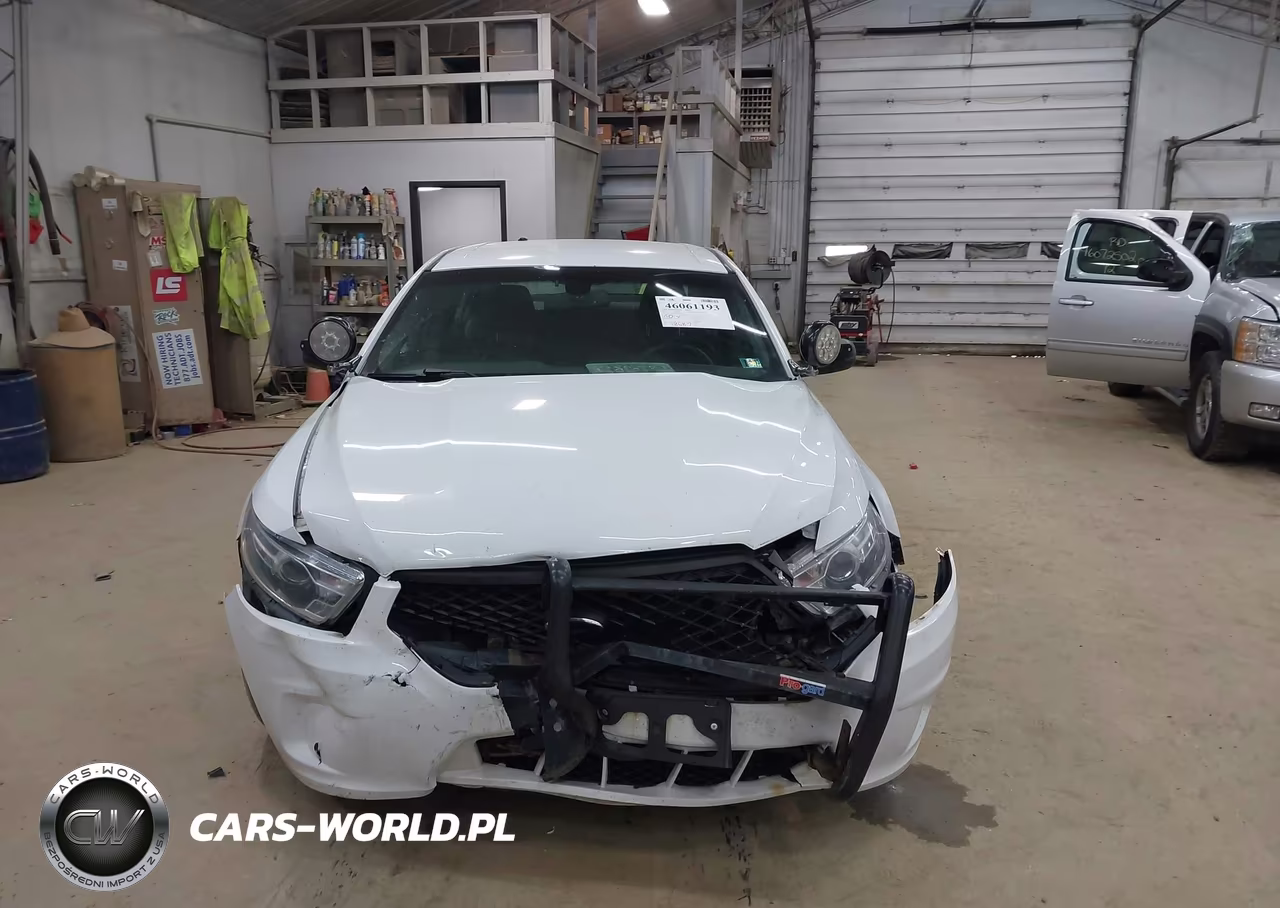 2015 Ford Police Interceptor VIN:1FAHP2MK7FG180704 - 12