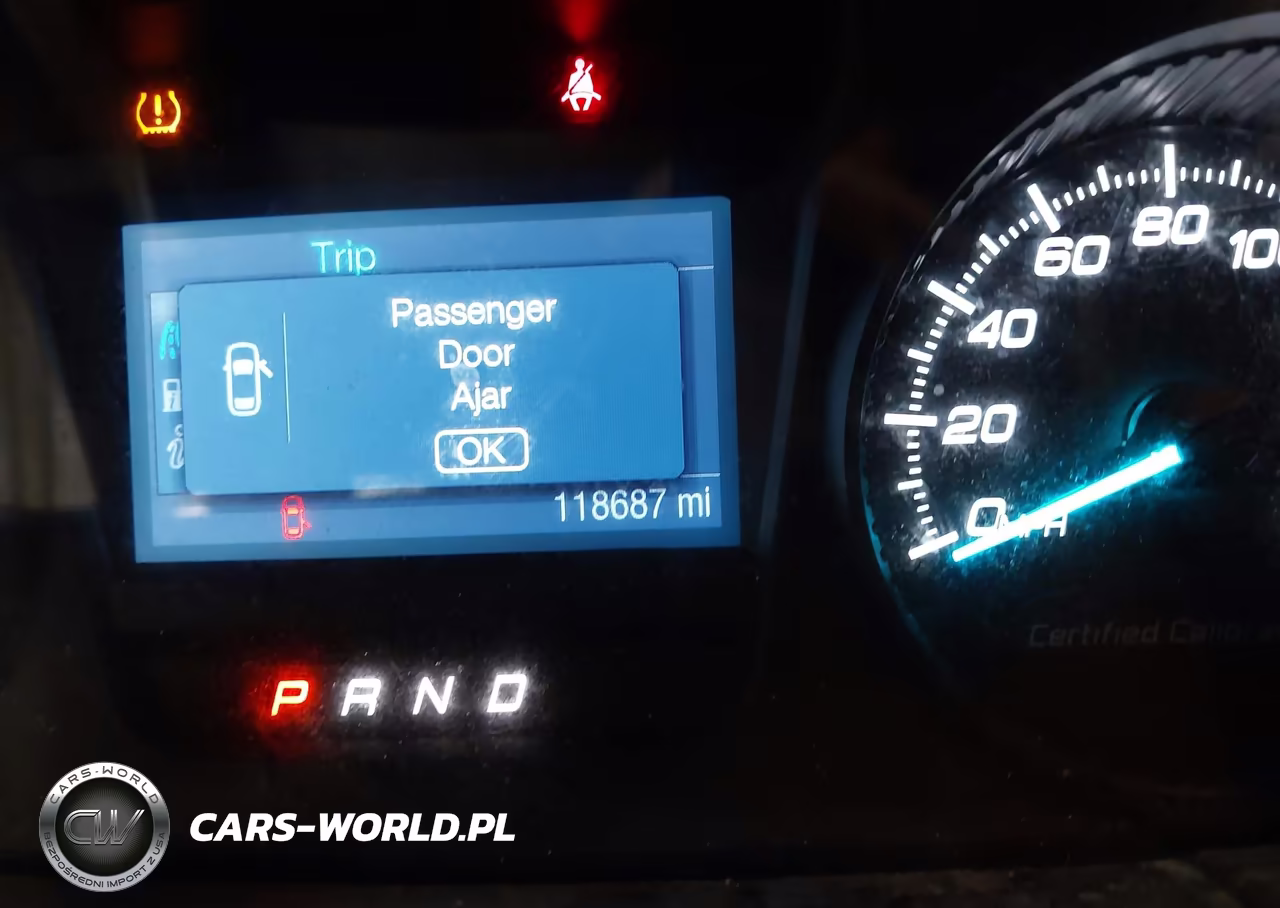 2015 Ford Police Interceptor VIN:1FAHP2MK7FG180704 - 15