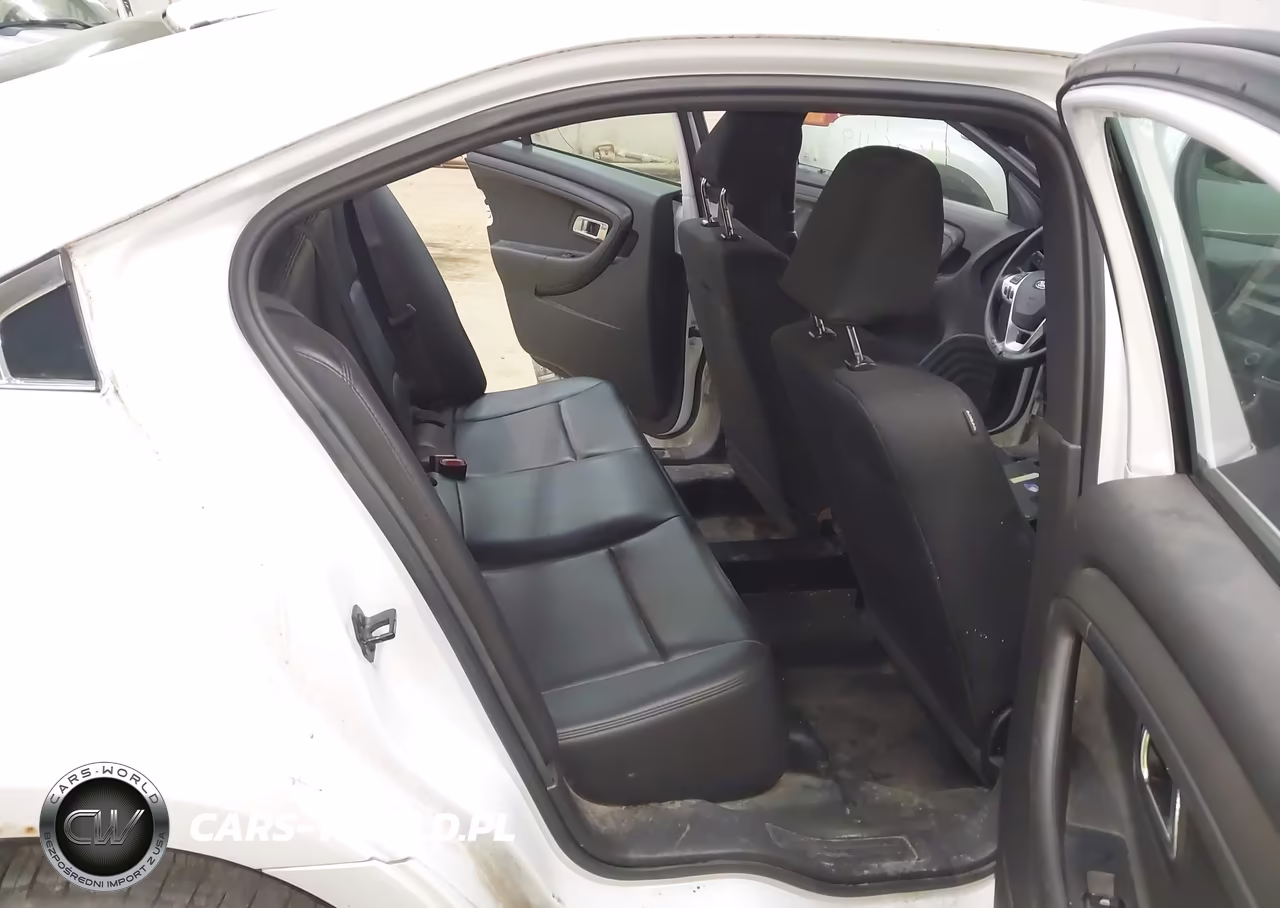 2015 Ford Police Interceptor VIN:1FAHP2MK7FG180704 - 8