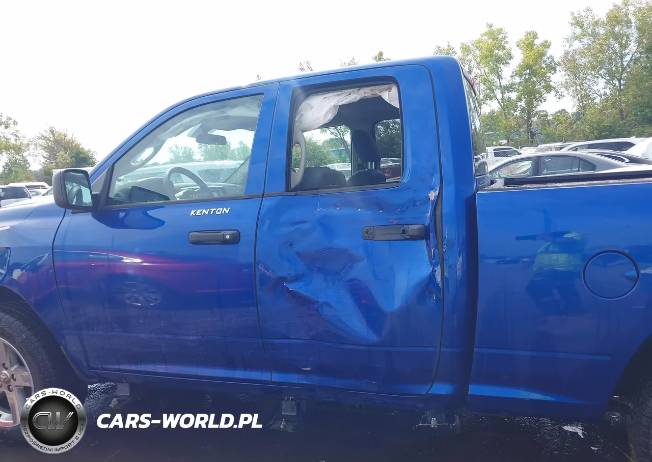 2018 Ram 1500 Express 4X4 6'4 Box VIN:1C6RR7FT0JS284704 - 15