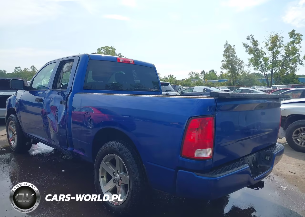 2018 Ram 1500 Express 4X4 6'4 Box VIN:1C6RR7FT0JS284704 - 3