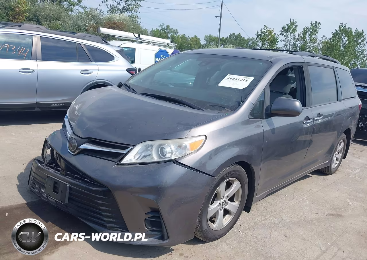 2019 Toyota Sienna Le 8 Passenger VIN:5TDKZ3DC1KS016809 - 2