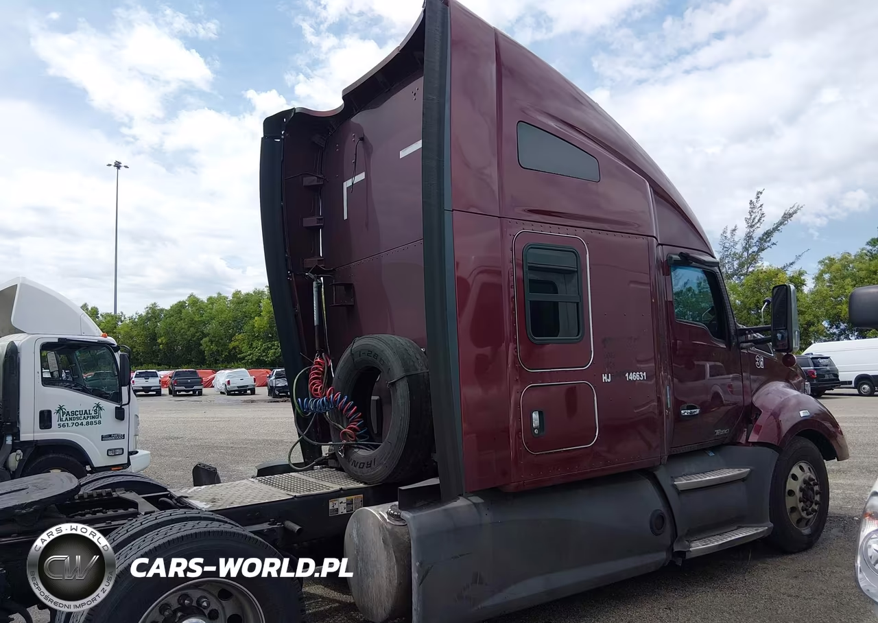 2017 Kenworth T680 VIN:1XKYDP9X3HJ146631 - 14