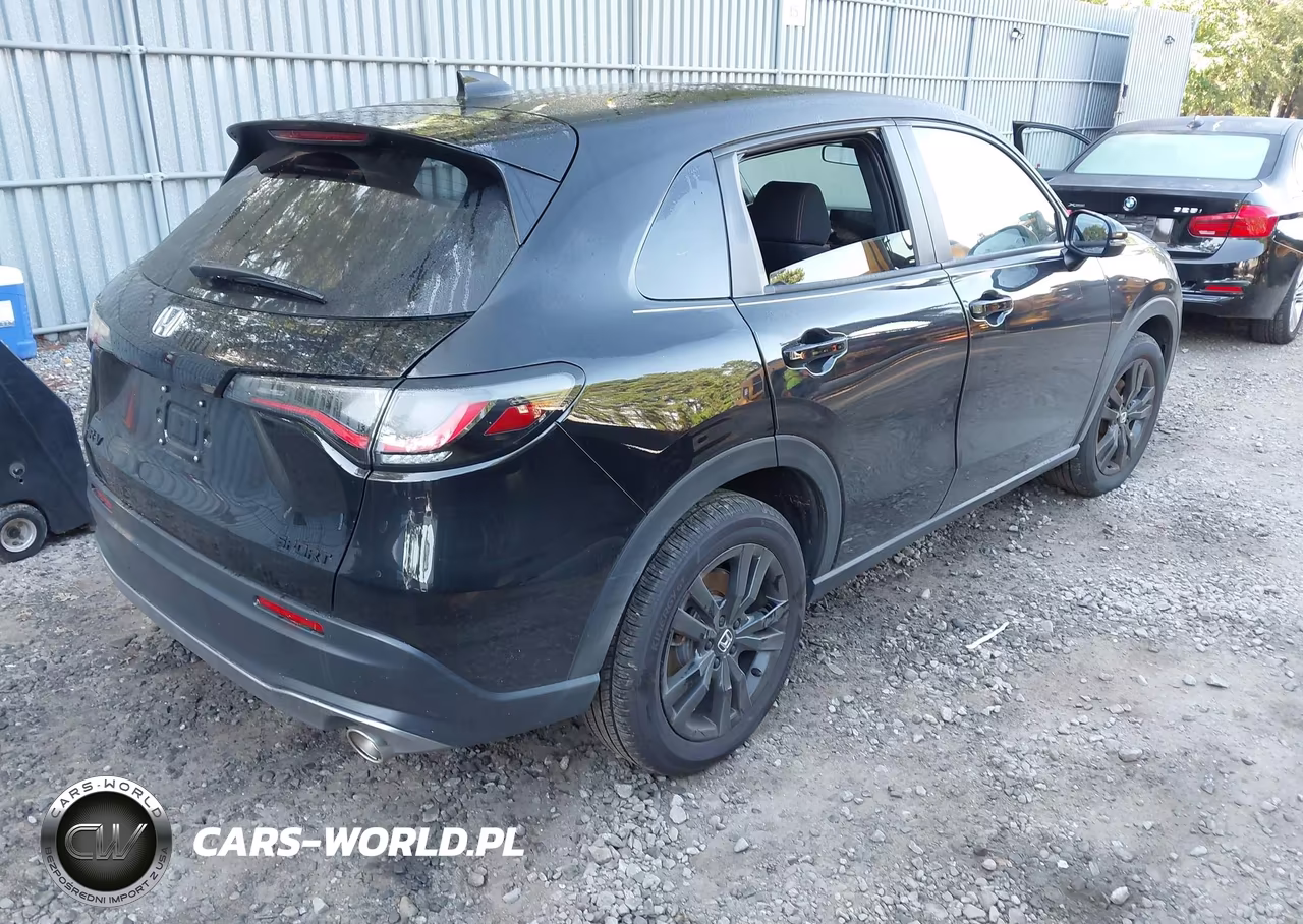 2026 Honda Hr-V Awd Sport VIN:3CZRZ2H56TM720147 - 4