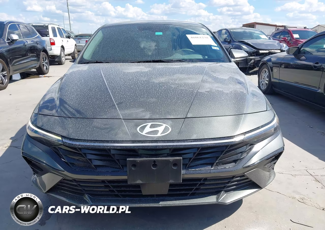 2025 Hyundai Elantra Sel Convenience VIN:KMHLS4DG5SU913446 - 12