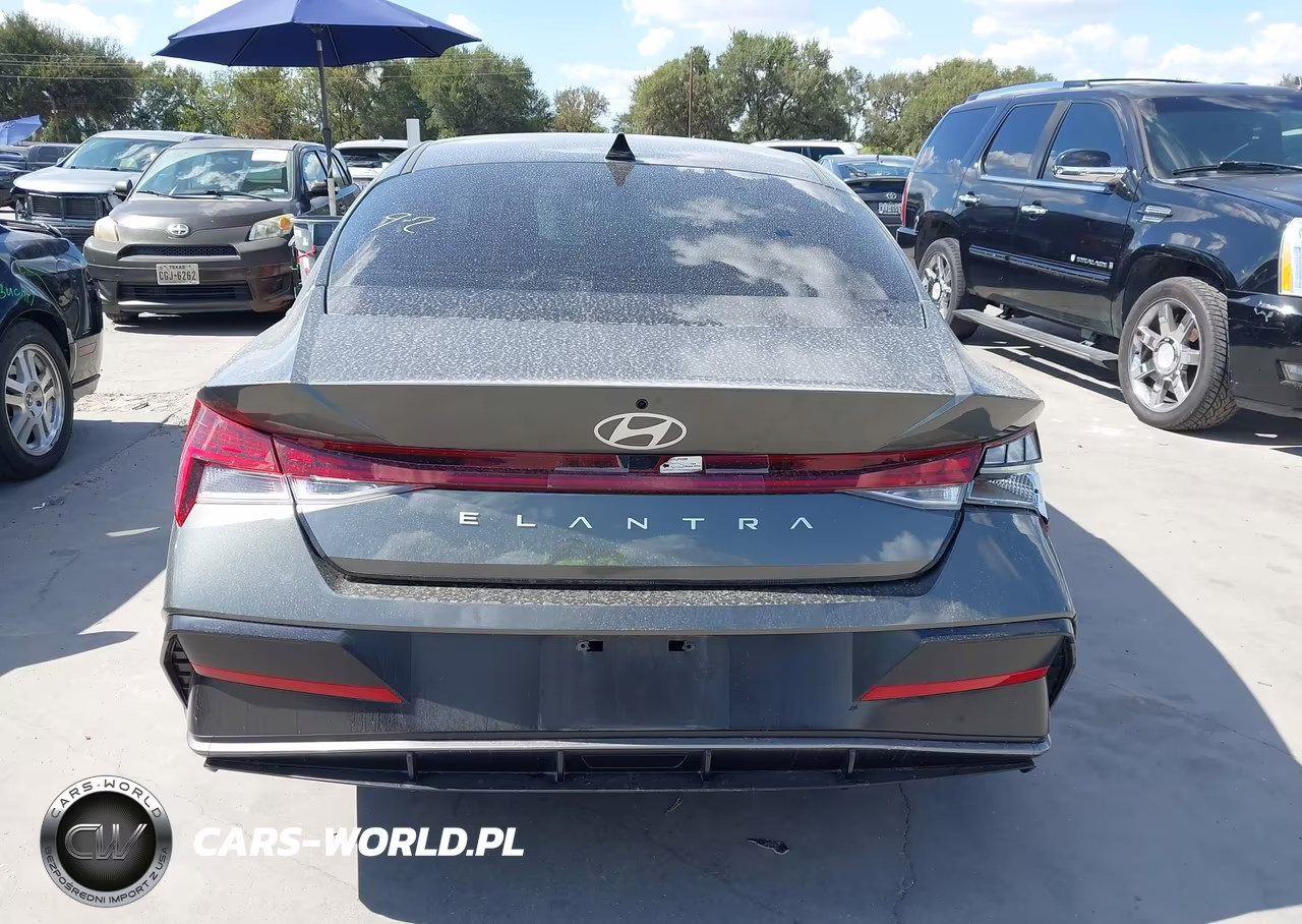 2025 Hyundai Elantra Sel Convenience VIN:KMHLS4DG5SU913446 - 16
