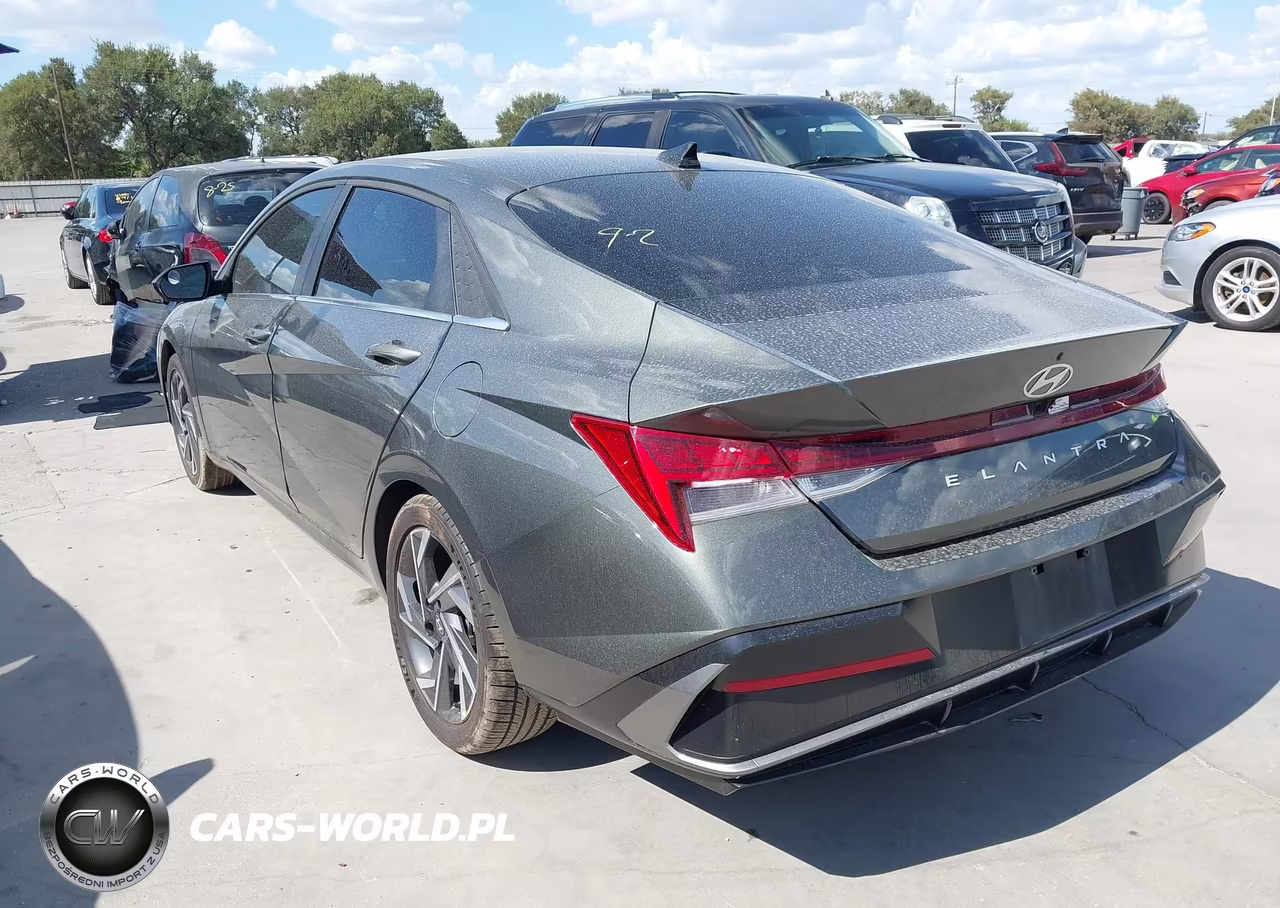 2025 Hyundai Elantra Sel Convenience VIN:KMHLS4DG5SU913446 - 3