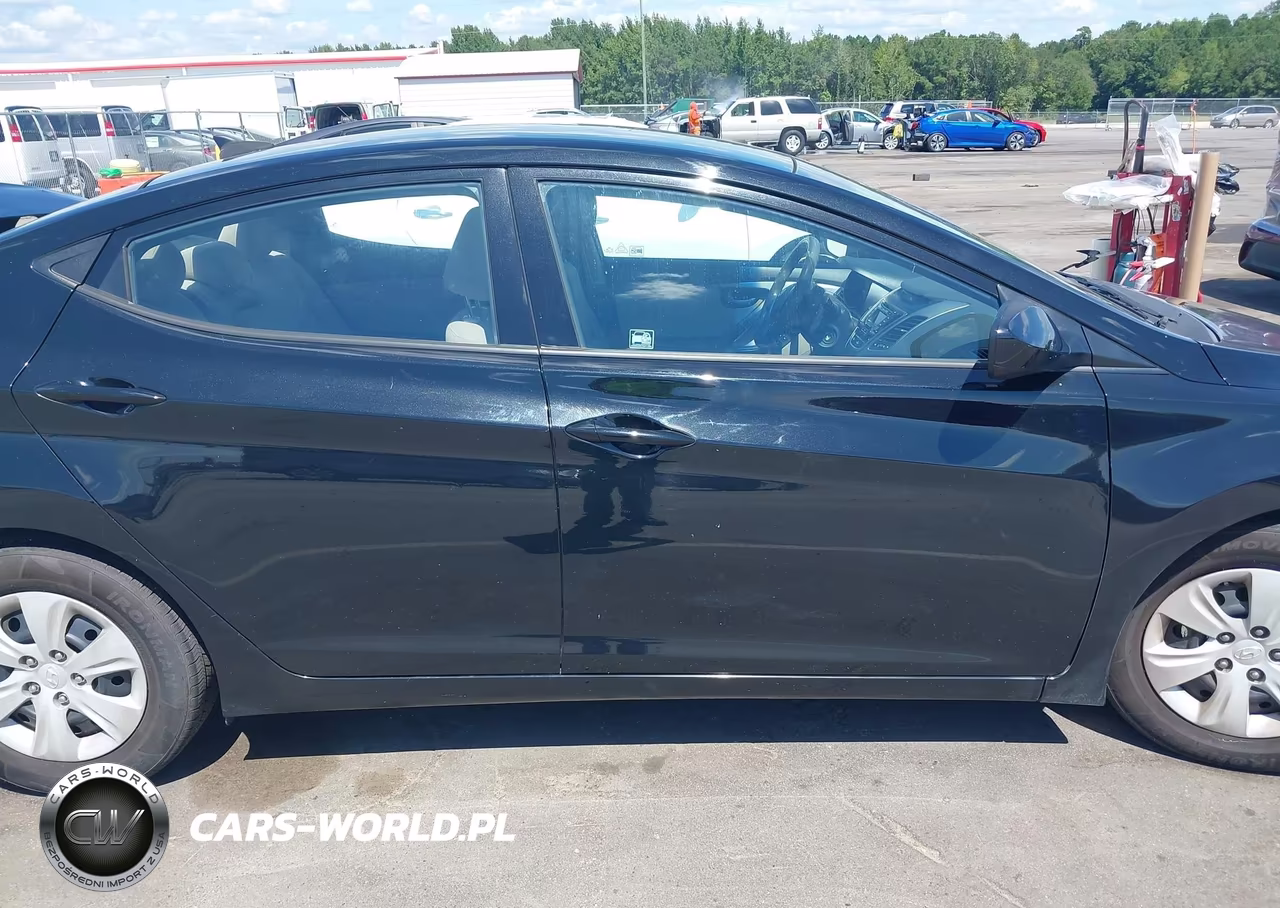 2016 Hyundai Elantra Se VIN:5NPDH4AE9GH713469 - 13