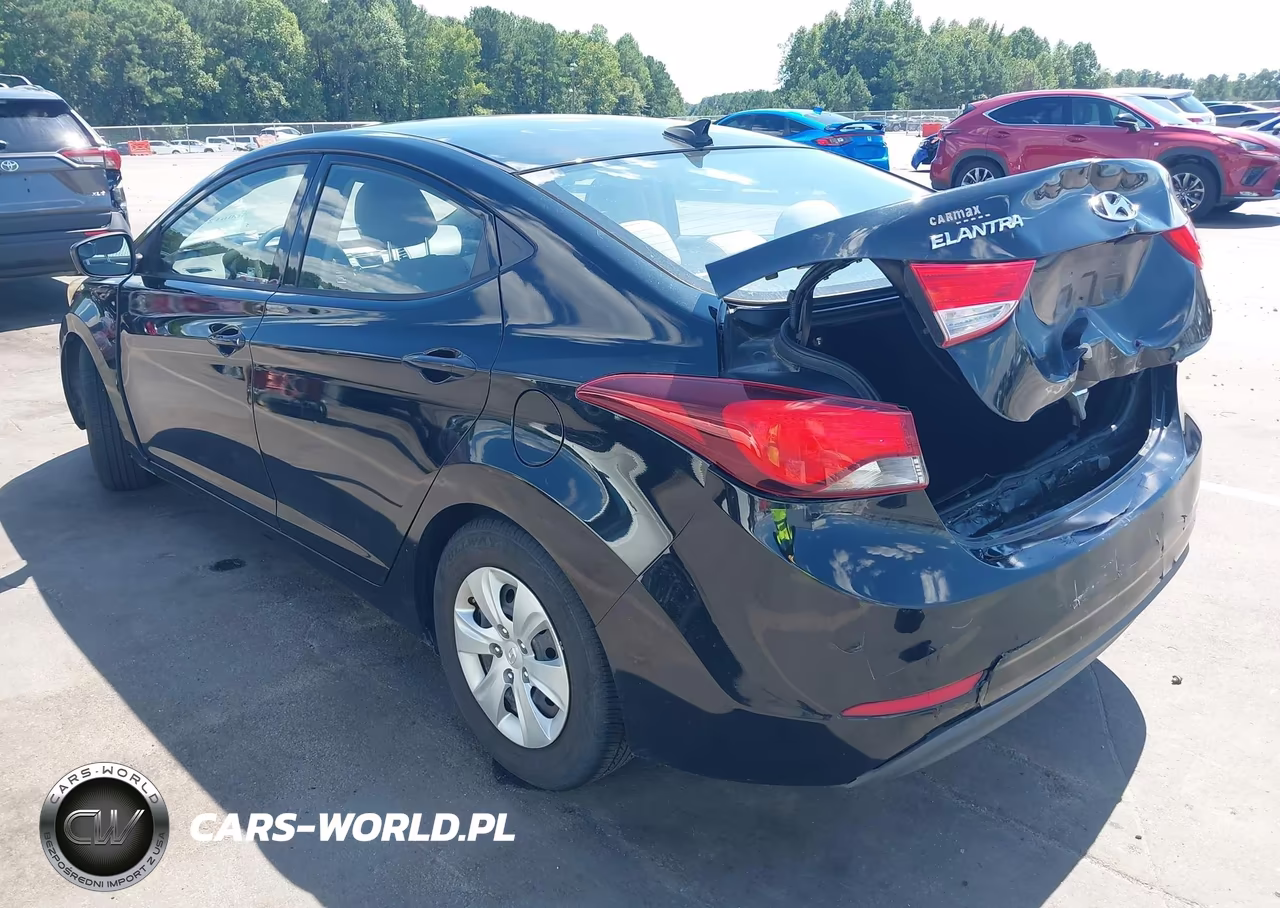 2016 Hyundai Elantra Se VIN:5NPDH4AE9GH713469 - 3