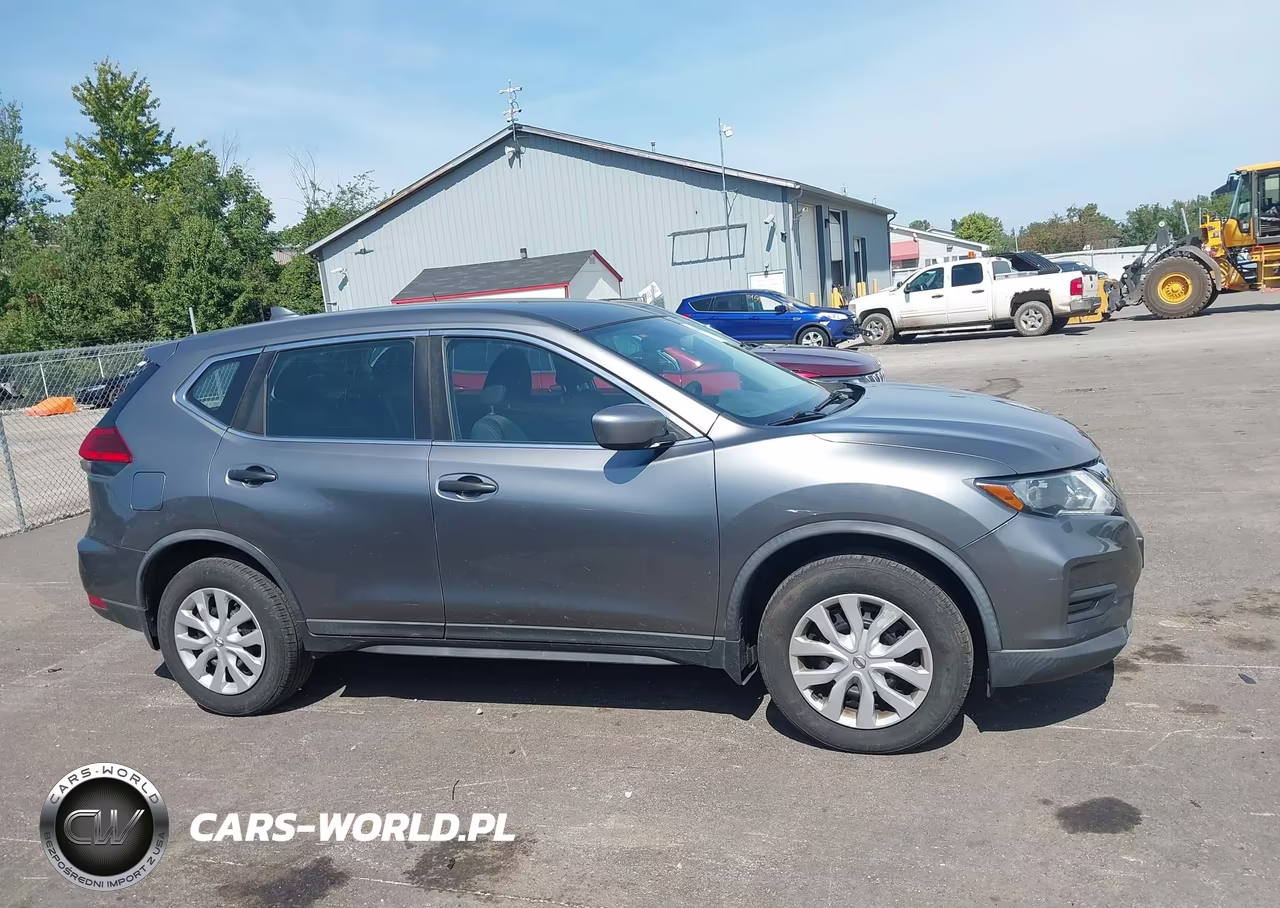 2017 Nissan Rogue S VIN:KNMAT2MVXHP619544 - 13