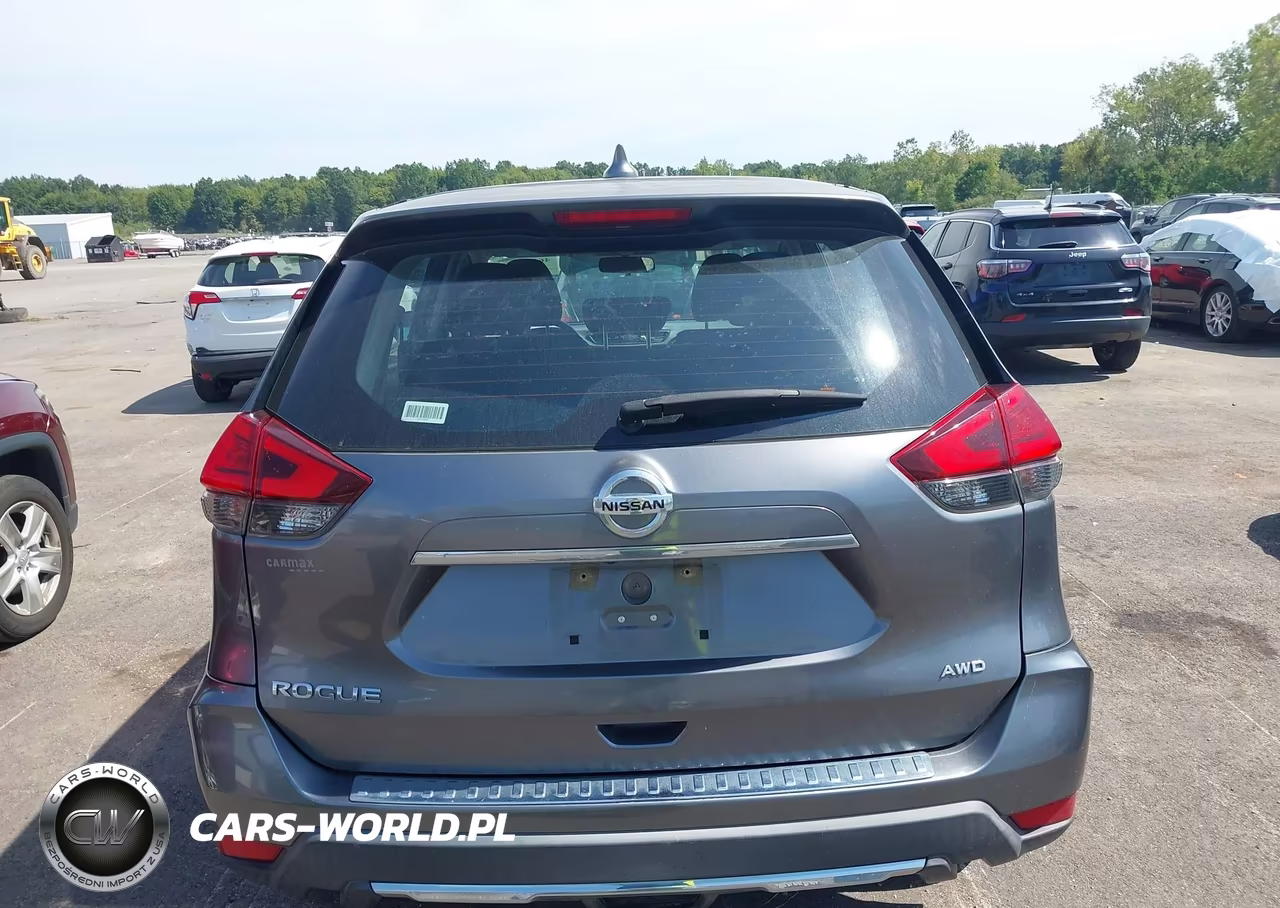2017 Nissan Rogue S VIN:KNMAT2MVXHP619544 - 16