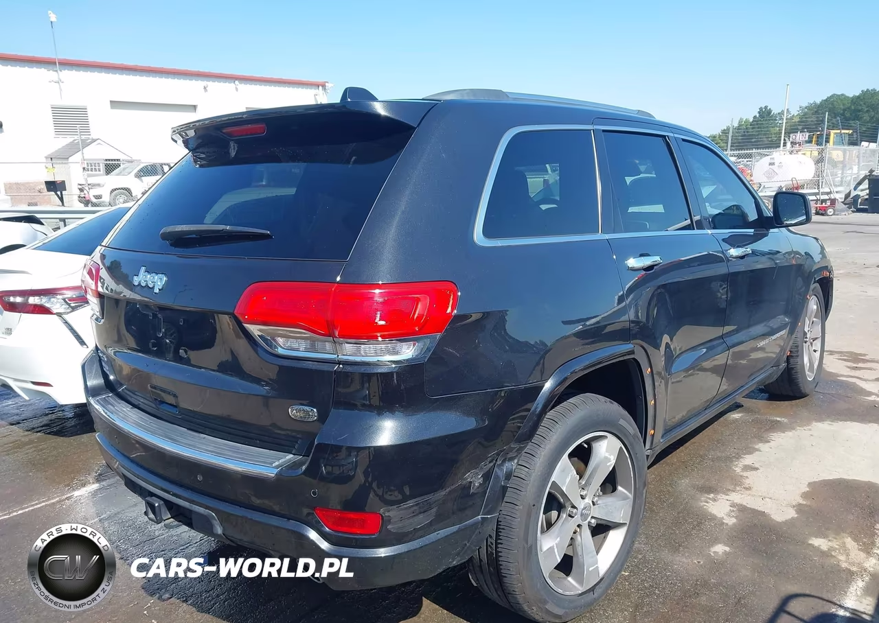 2016 Jeep Grand Cherokee Overland VIN:1C4RJFCTXGC345672 - 4