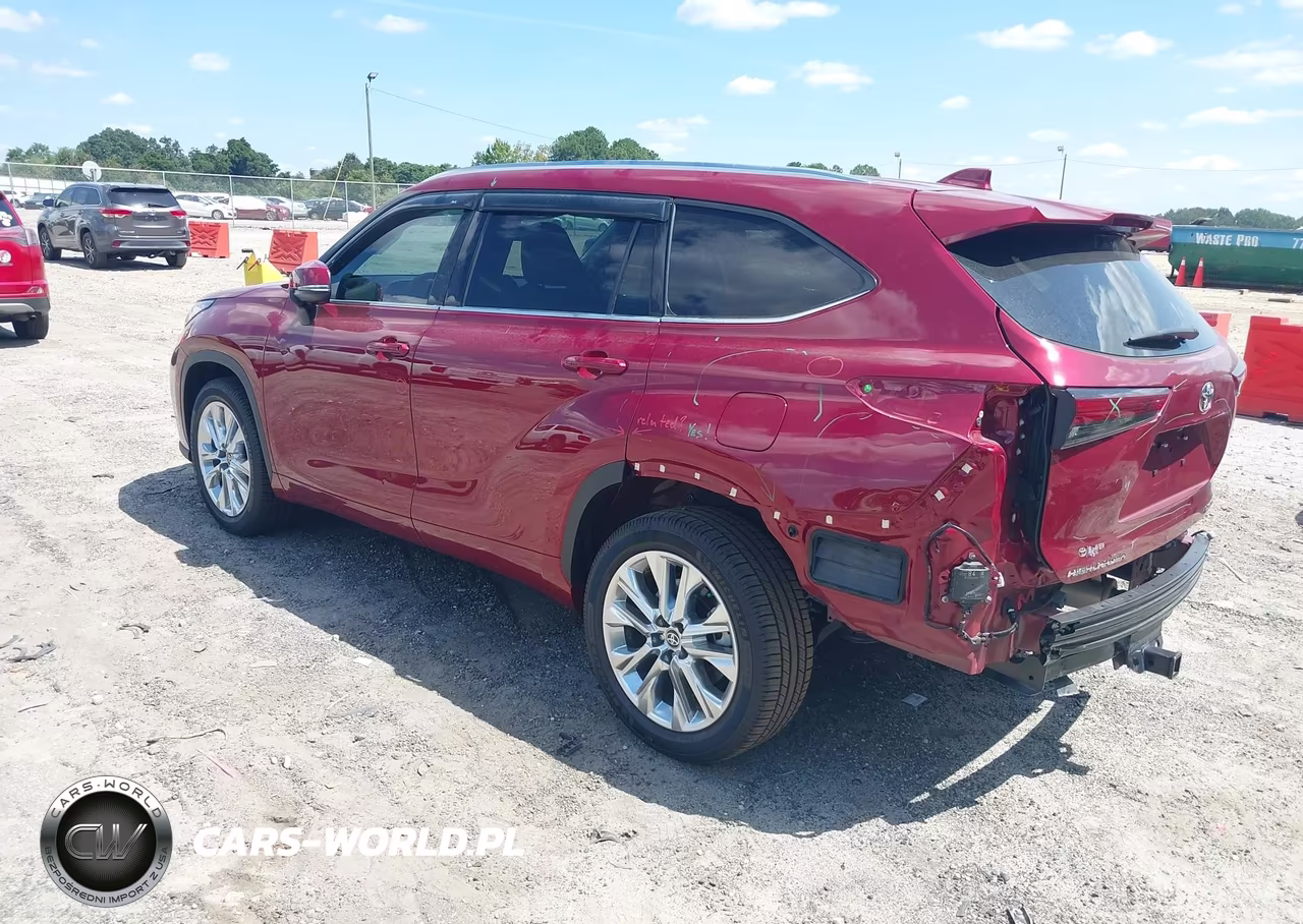 2023 Toyota Highlander Limited VIN:5TDKDRAH0PS016907 - 3