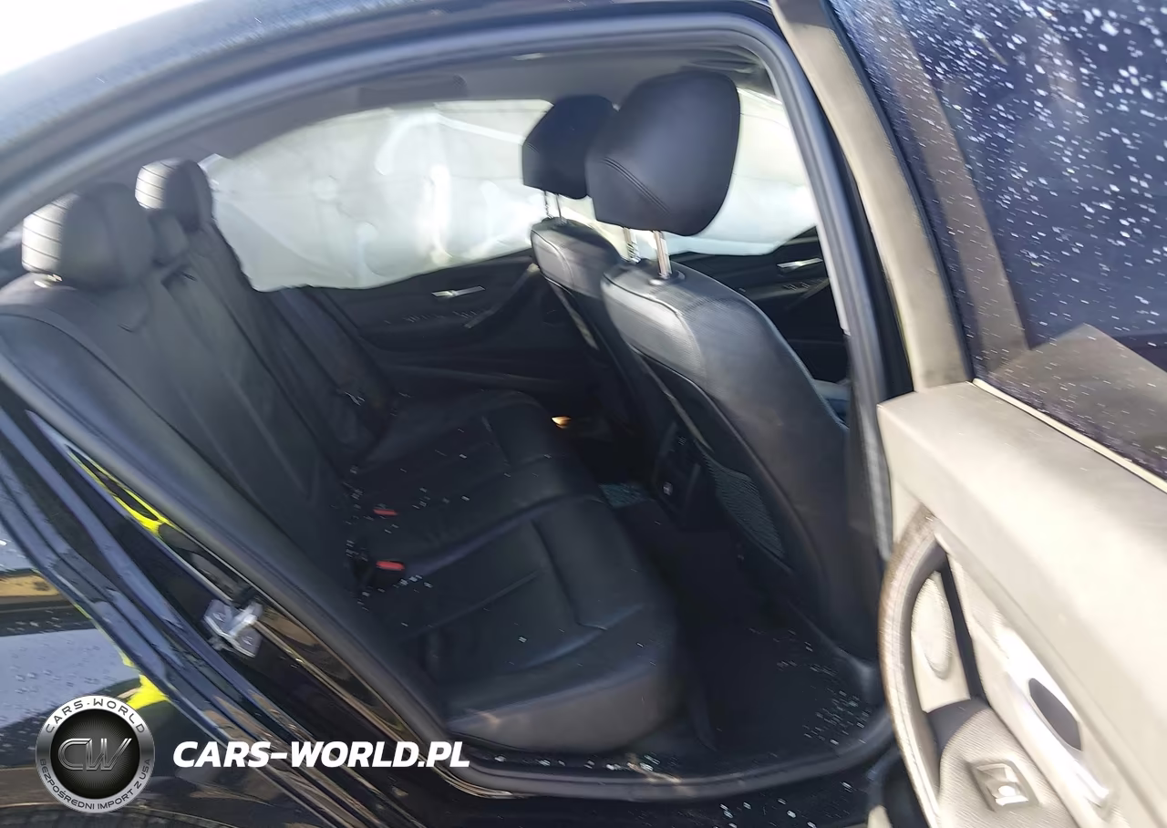2018 BMW 320I VIN:WBA8A9C50JAD27795 - 8