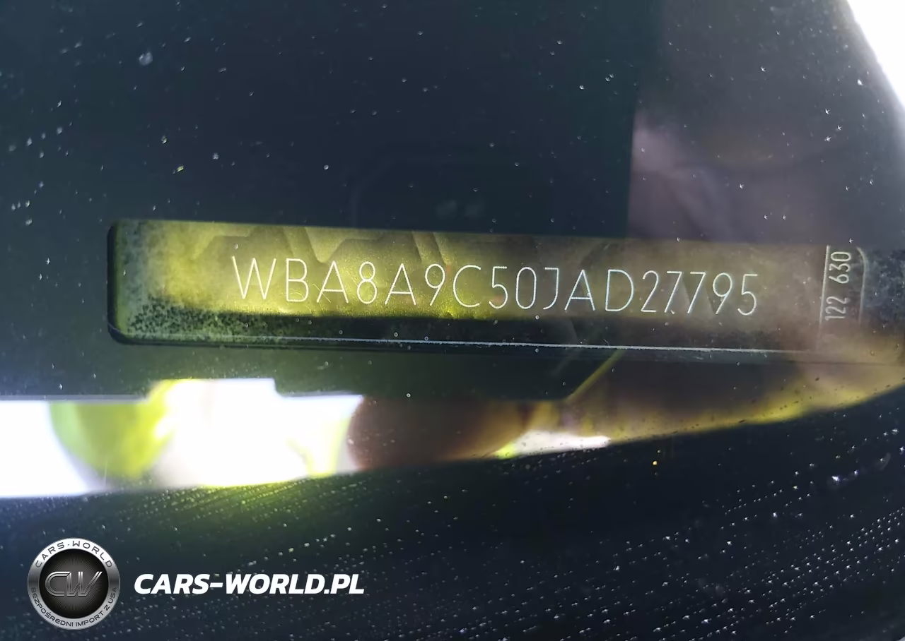 2018 BMW 320I VIN:WBA8A9C50JAD27795 - 9