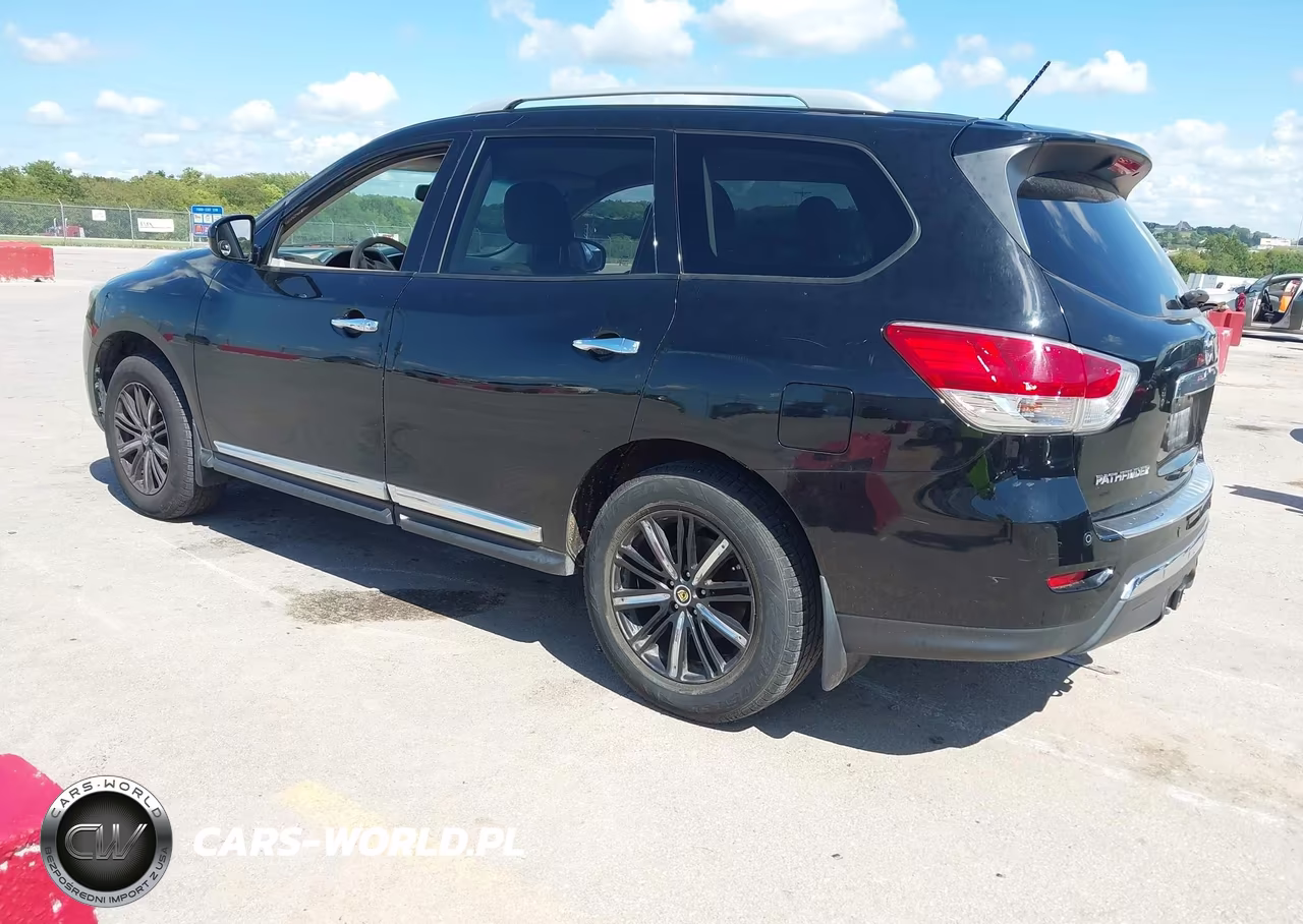 2014 Nissan Pathfinder Sl VIN:5N1AR2MM4EC613923 - 3