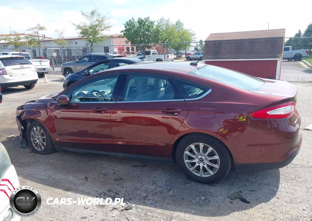 2016 Ford Fusion S VIN:3FA6P0G79GR164579 - 13