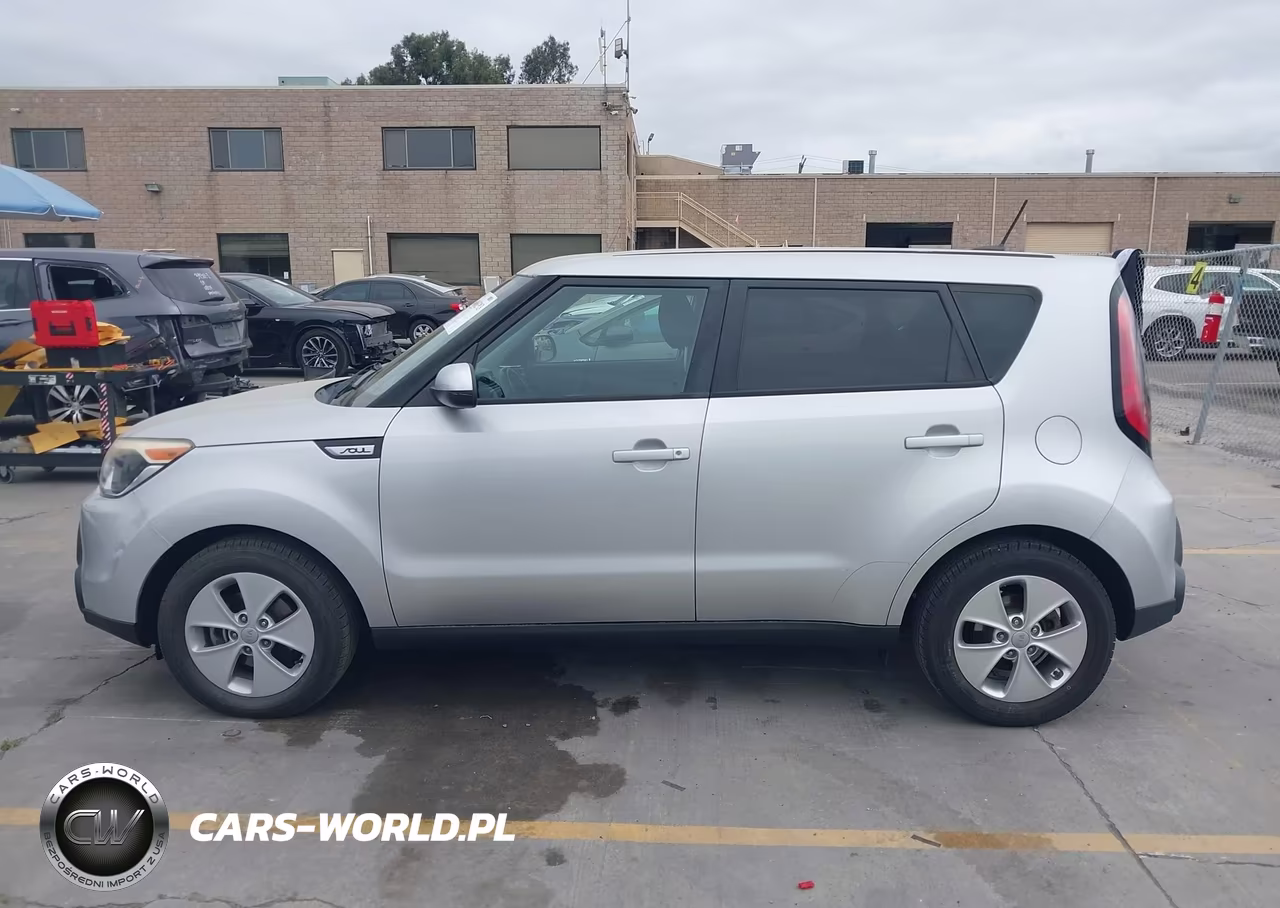 2015 Kia Soul VIN:KNDJN2A2XF7775956 - 15
