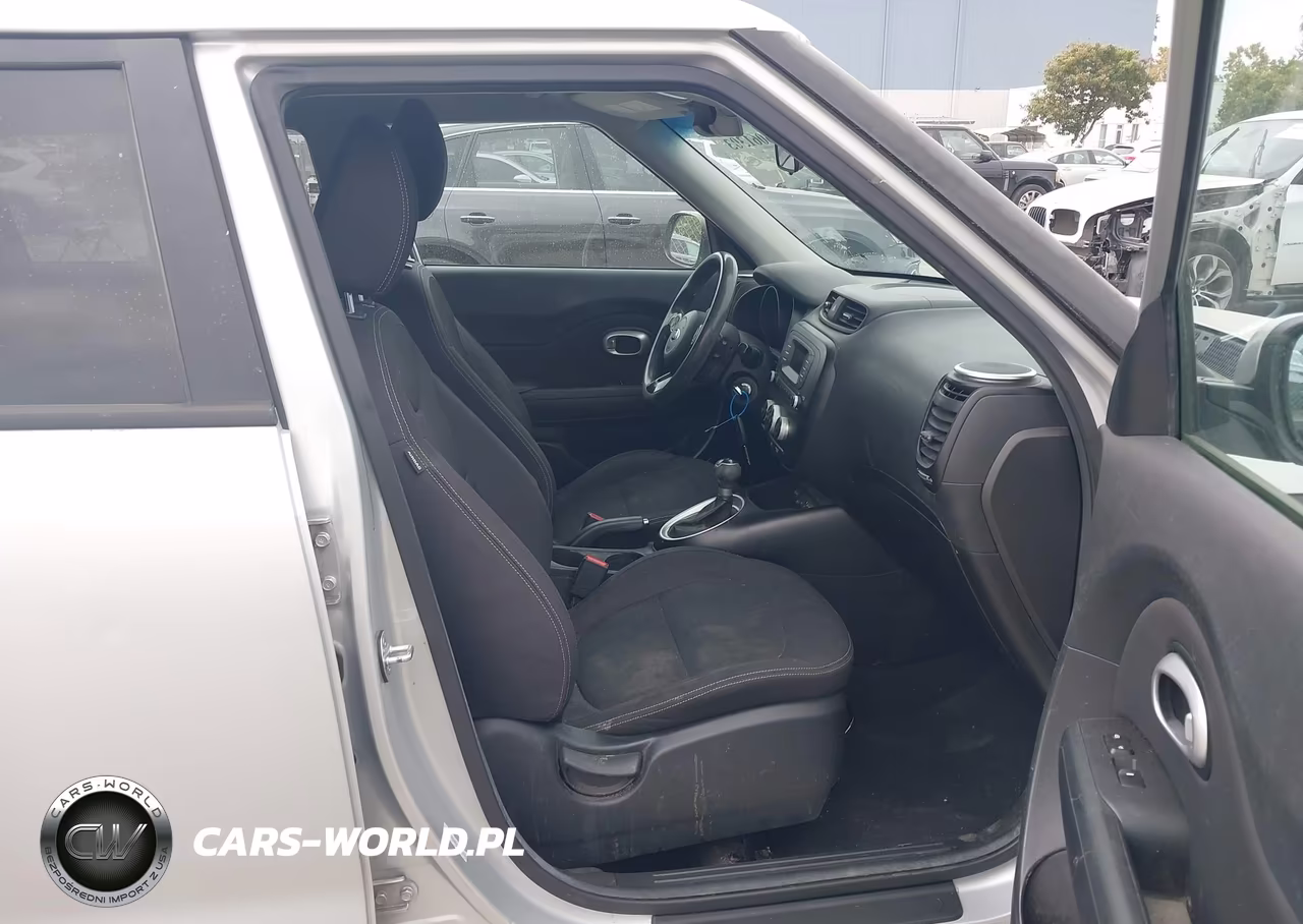 2015 Kia Soul VIN:KNDJN2A2XF7775956 - 5