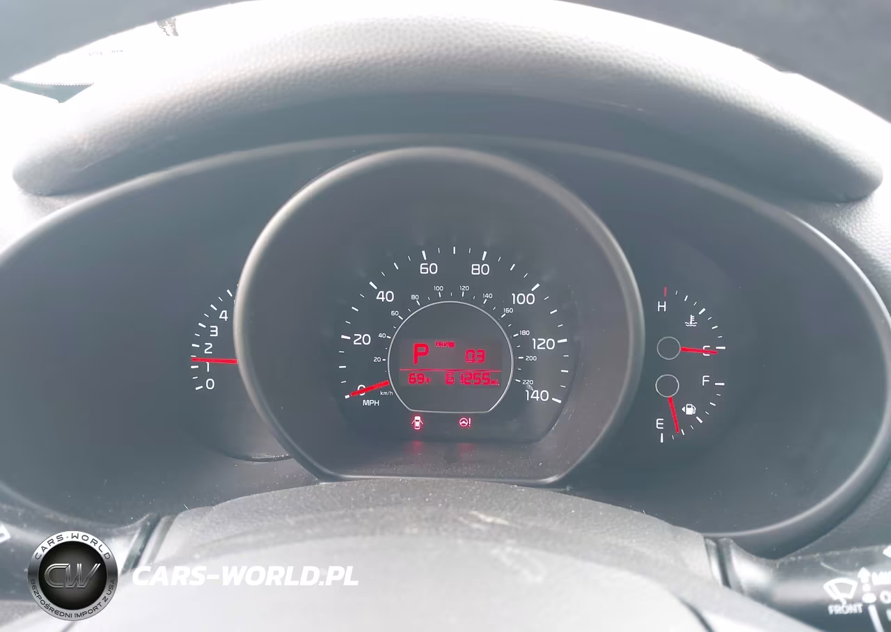 2015 Kia Soul VIN:KNDJN2A2XF7775956 - 7
