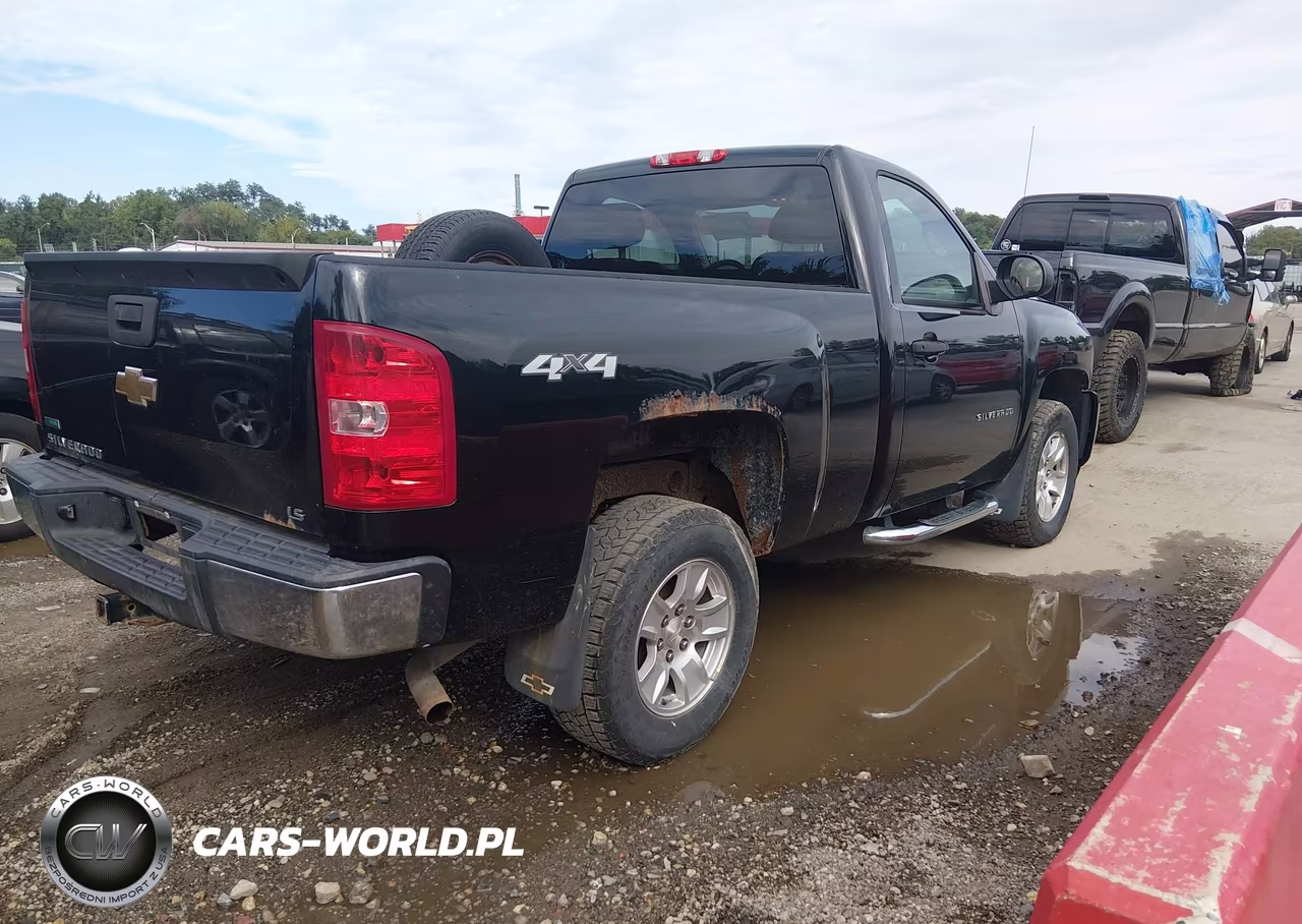 2011 Chevrolet Silverado 1500 Work Truck VIN:1GCNKPEA8BZ422896 - 4