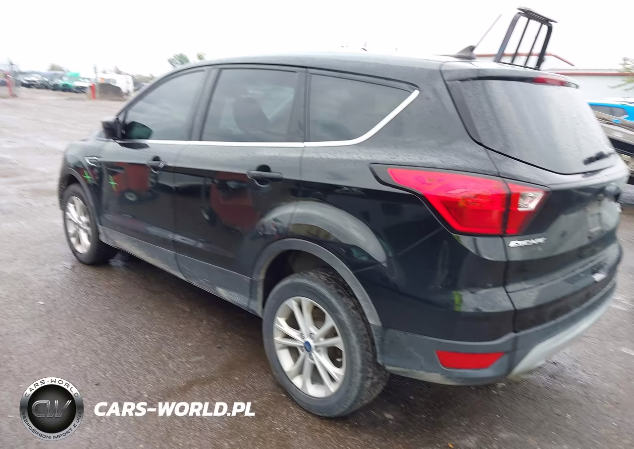 2019 Ford Escape Se VIN:1FMCU9GD1KUA45826 - 3