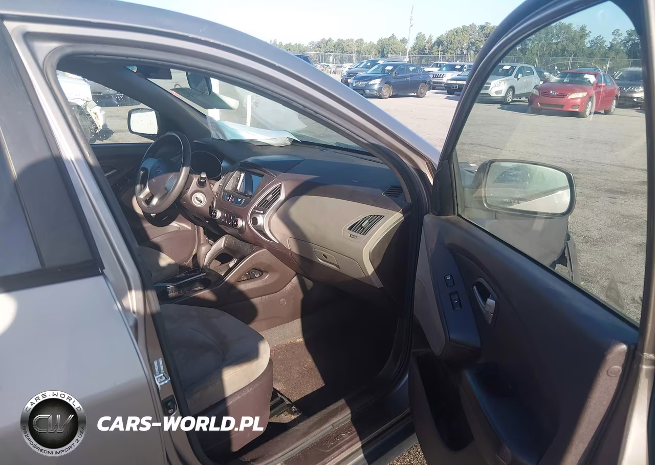 2012 Hyundai Tucson Gl VIN:KM8JT3AB4CU425792 - 5