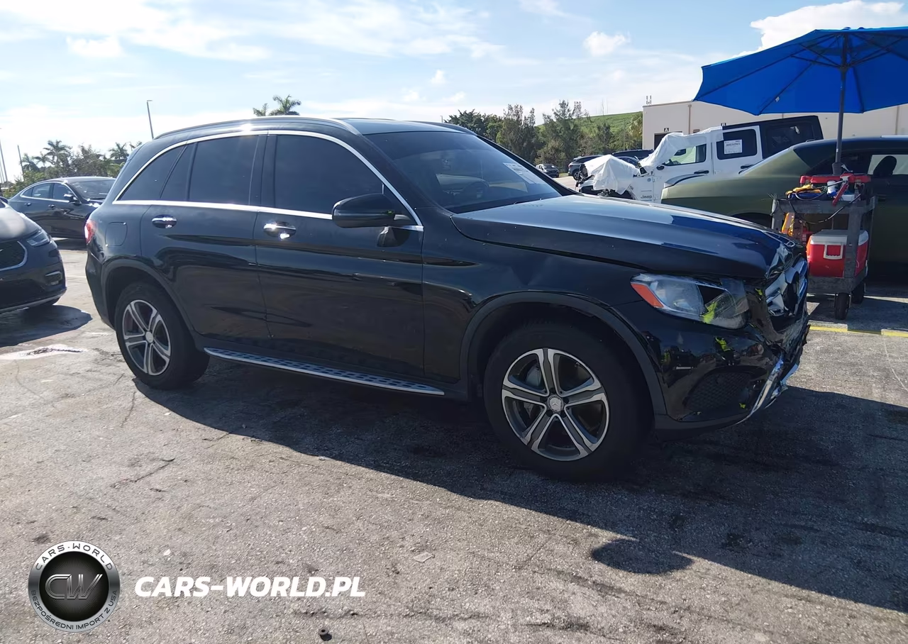2016 Mercedes-Benz Glc 300