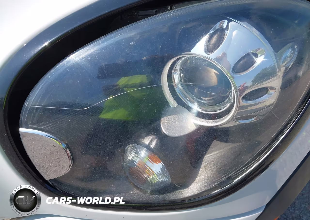 2015 Mini Countryman Cooper S VIN:WMWZC5C51FWT38030 - 18
