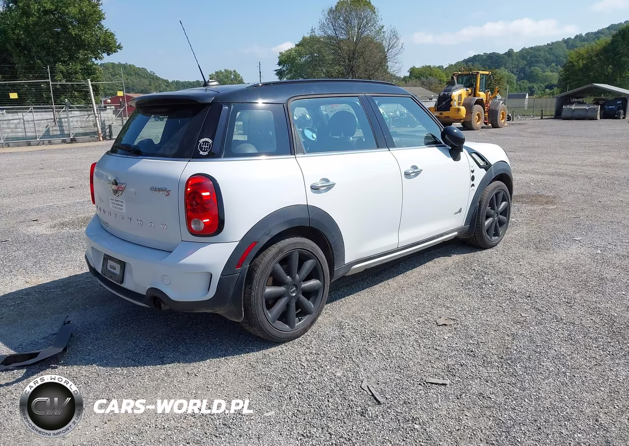2015 Mini Countryman Cooper S VIN:WMWZC5C51FWT38030 - 4
