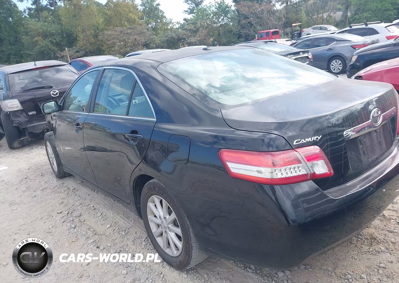 2011 Toyota Camry Xle VIN:4T4BF3EK8BR166945 - 3