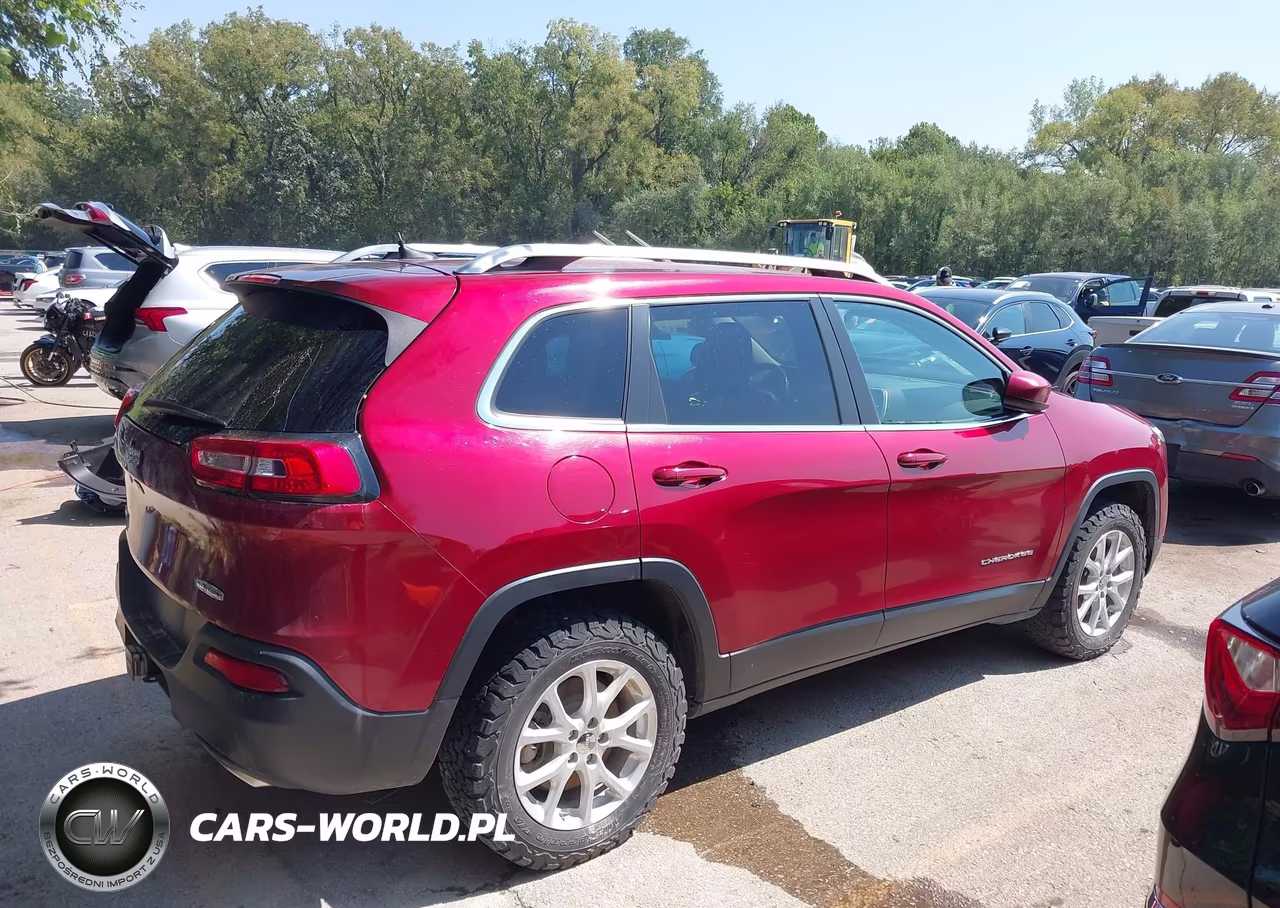 2016 Jeep Cherokee Latitude VIN:1C4PJMCSXGW262812 - 14